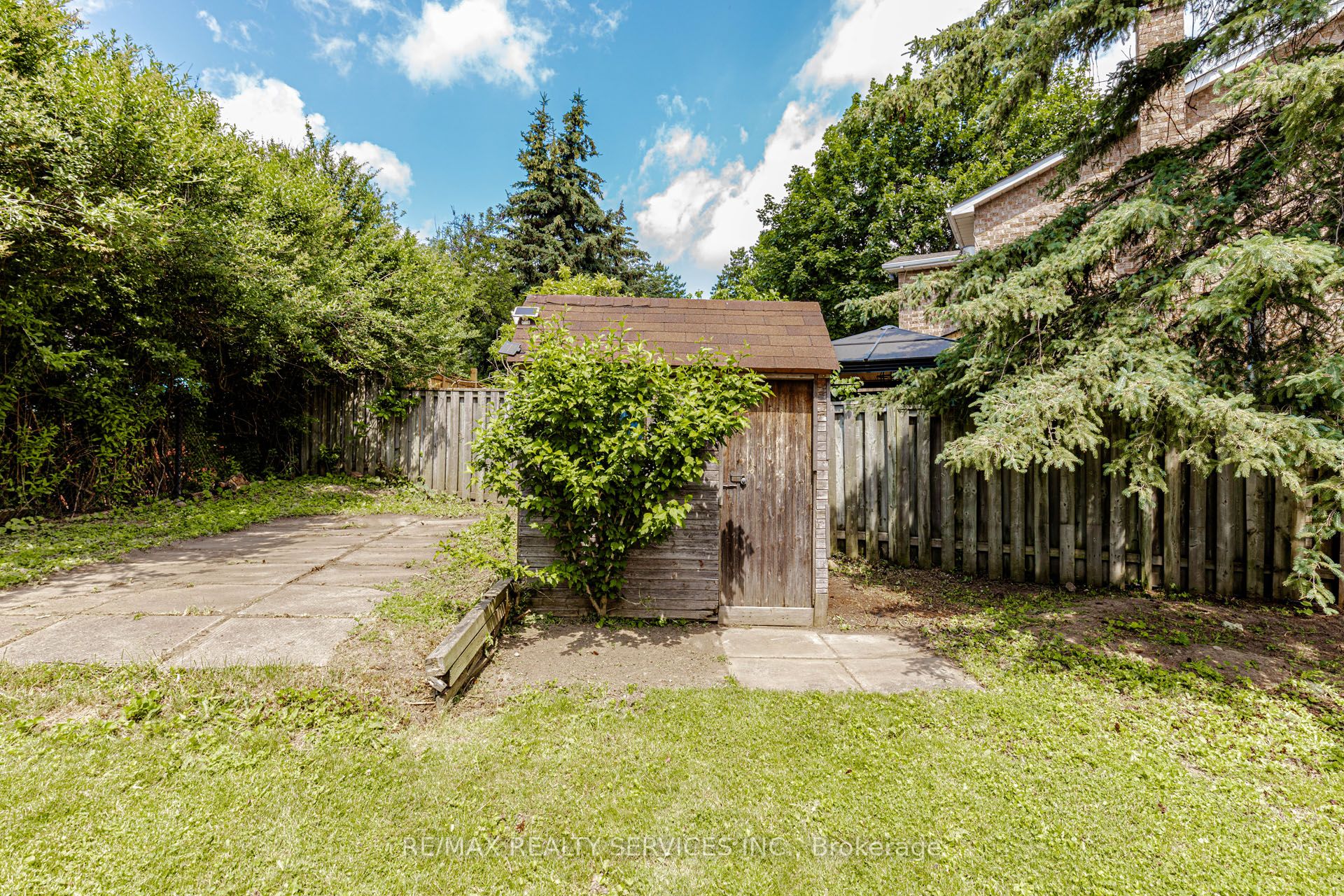 50 Barr Crescent Property Photo 33