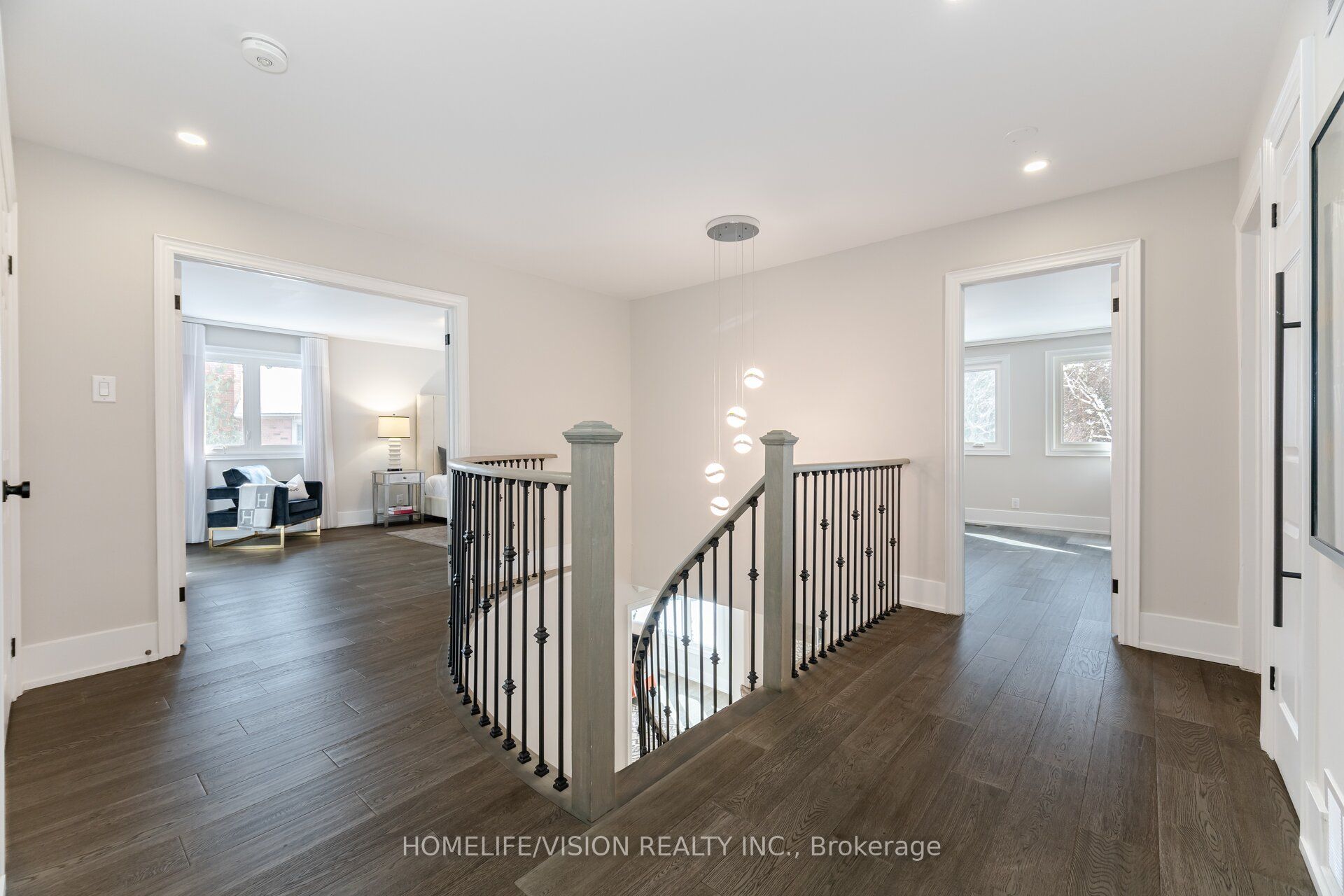 1298 Bunsden Avenue Property Photo 19