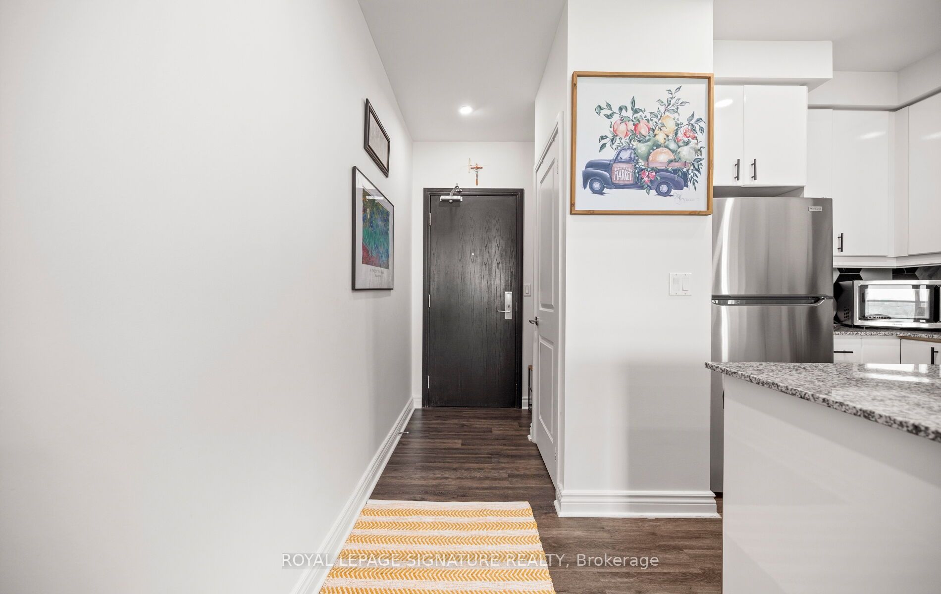 90 Absolute Avenue 1301 Property Photo 6