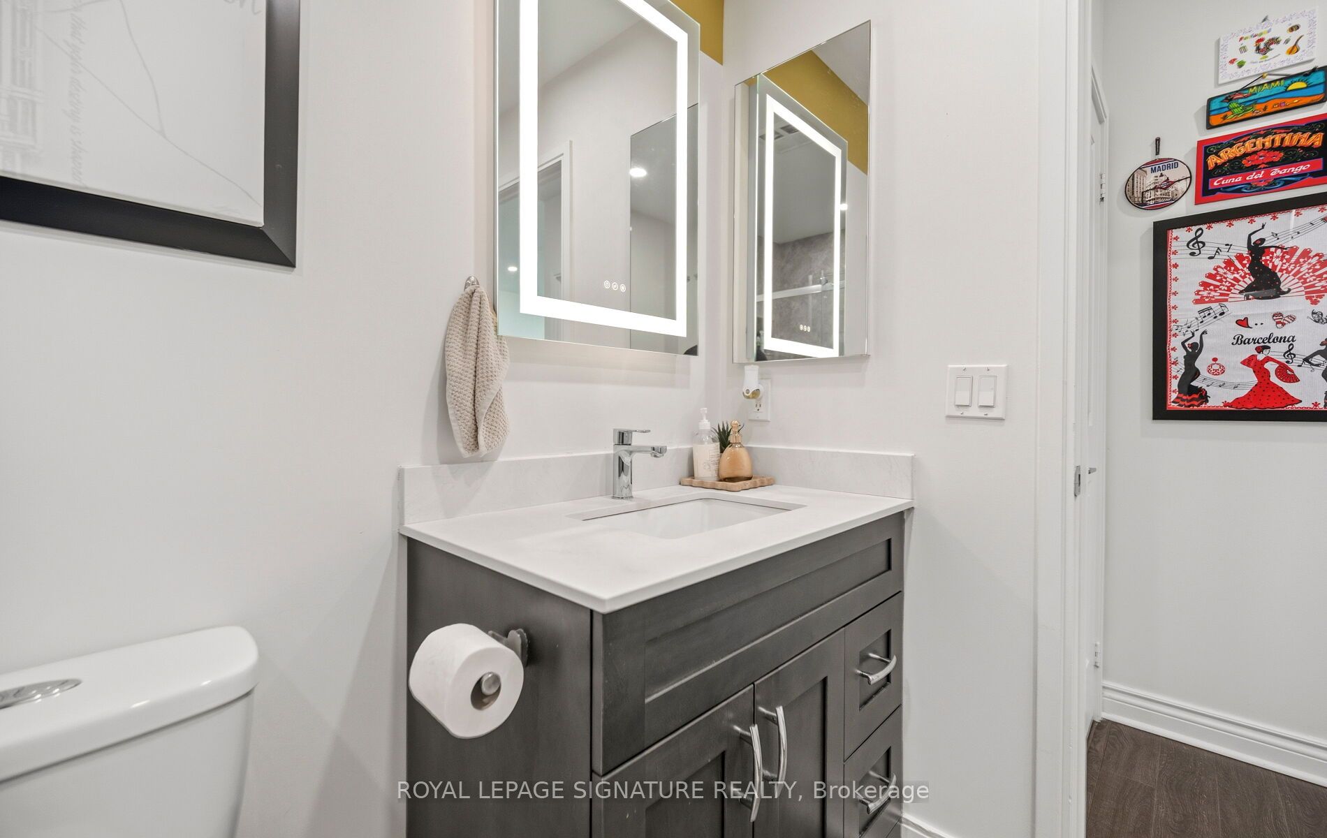 90 Absolute Avenue 1301 Property Photo 17