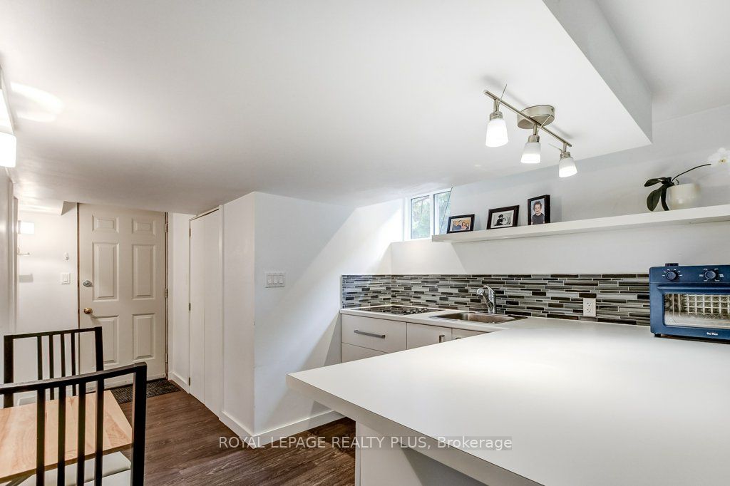 5322 Windermere Drive Property Photo 31