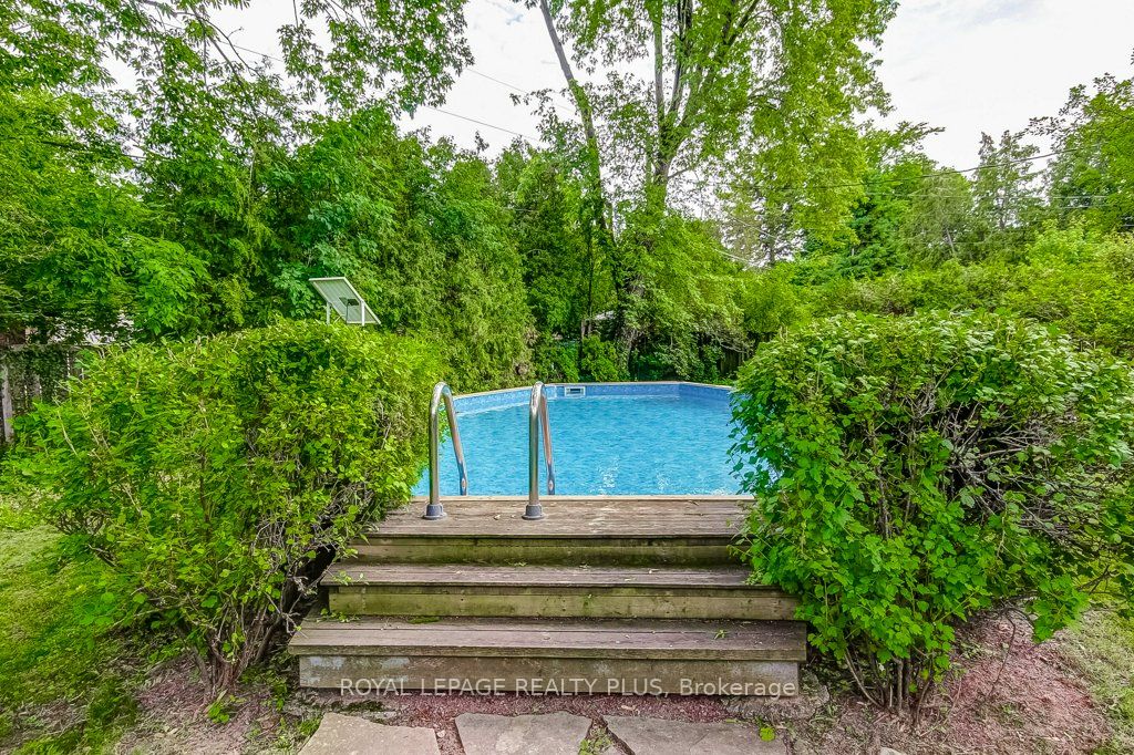5322 Windermere Drive Property Photo 45