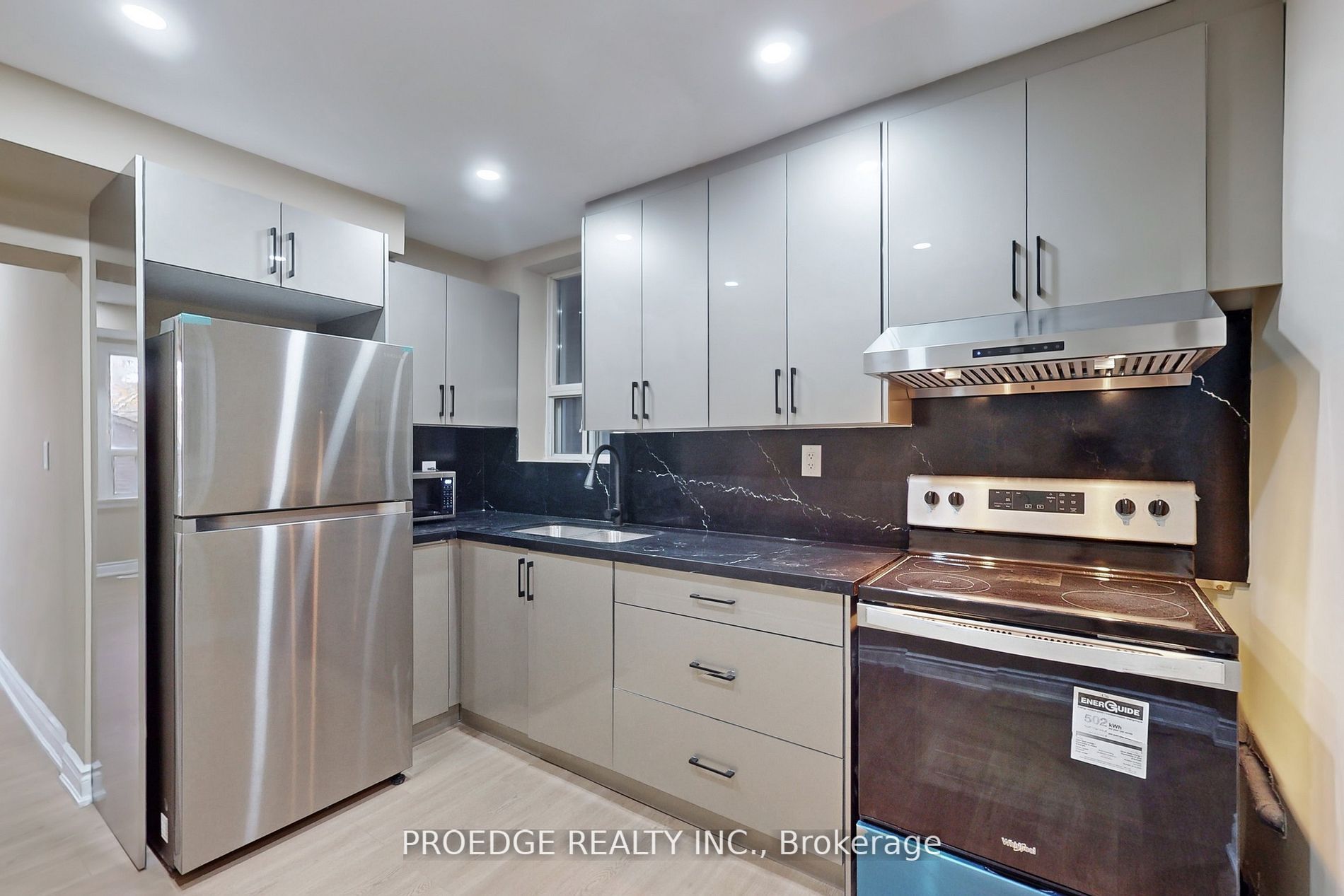 177 Wallace Avenue Property Photo 4