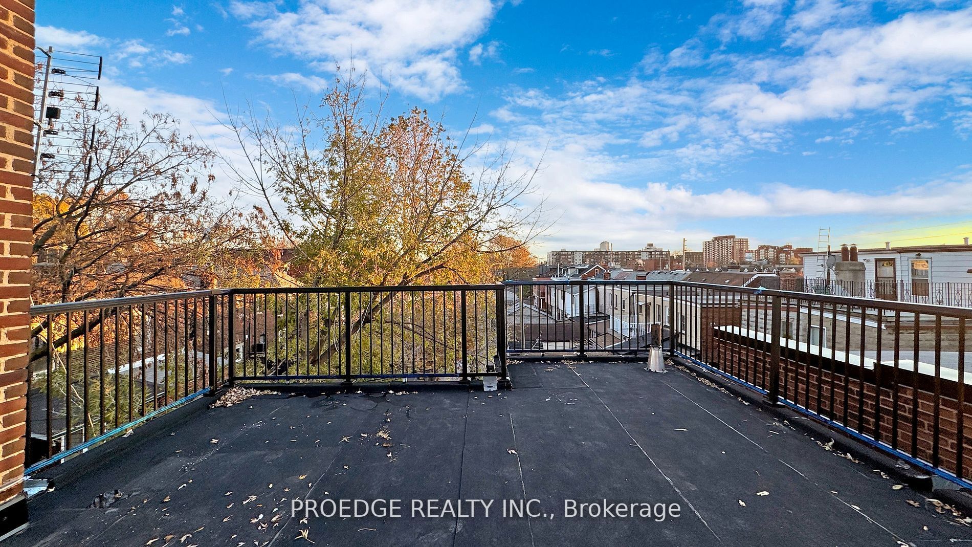 177 Wallace Avenue Property Photo 27