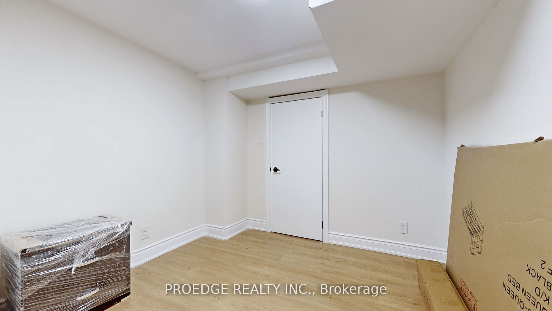 177 Wallace Avenue Property Photo 31
