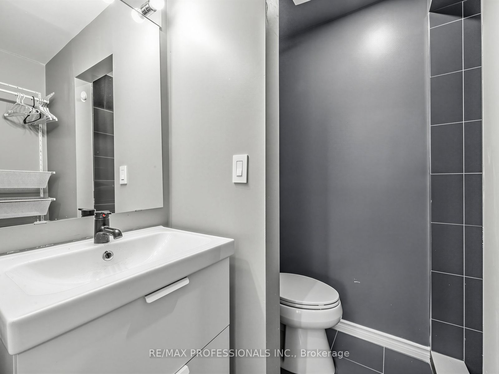 76 Macdonald Street Property Photo 9
