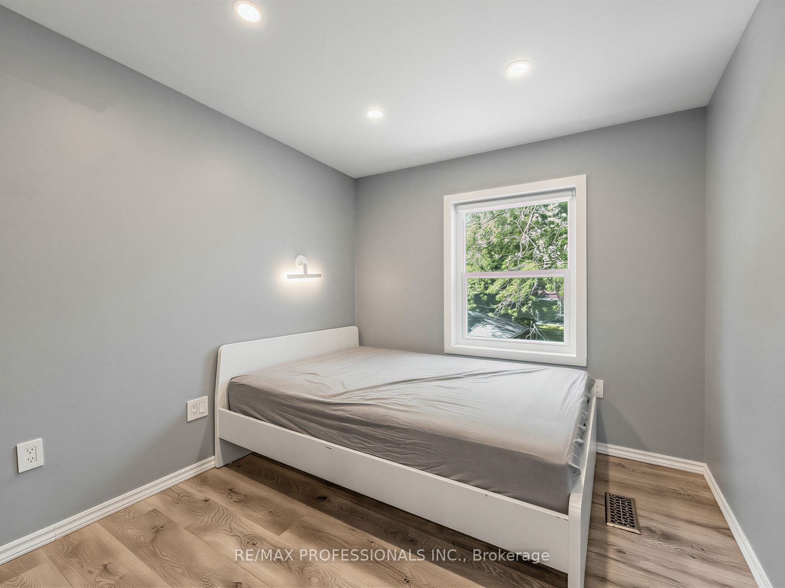 76 Macdonald Street Property Photo 17