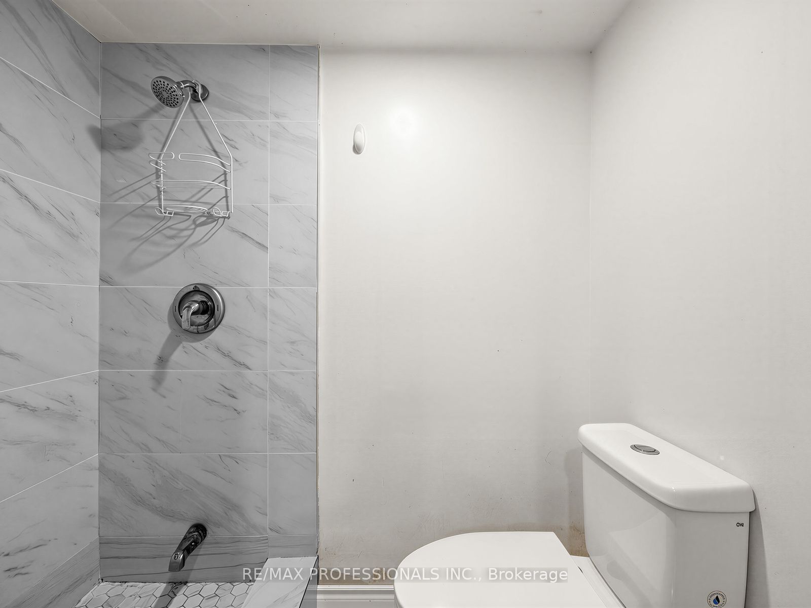 76 Macdonald Street Property Photo 25