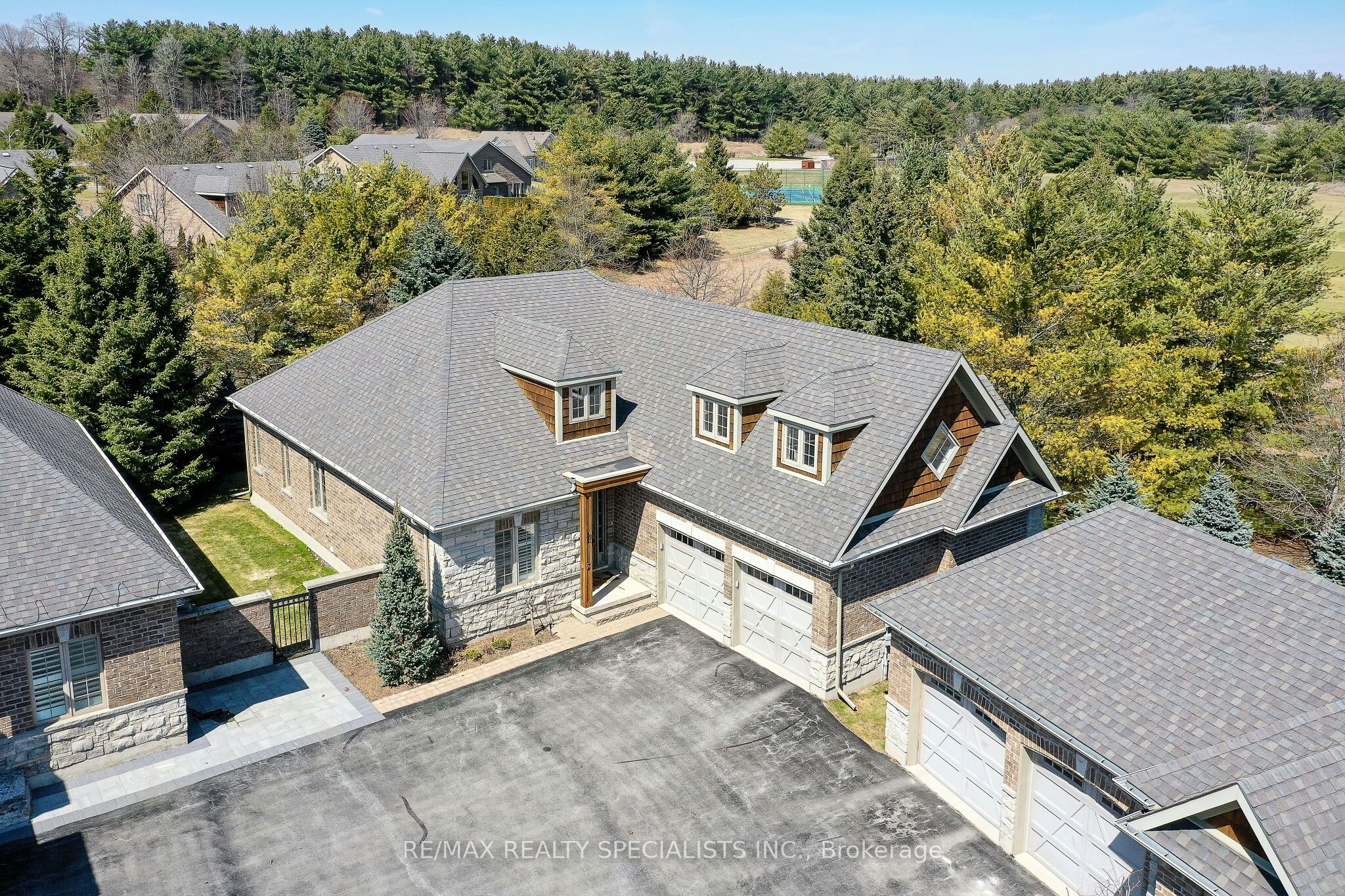 3 Reddington Drive 2