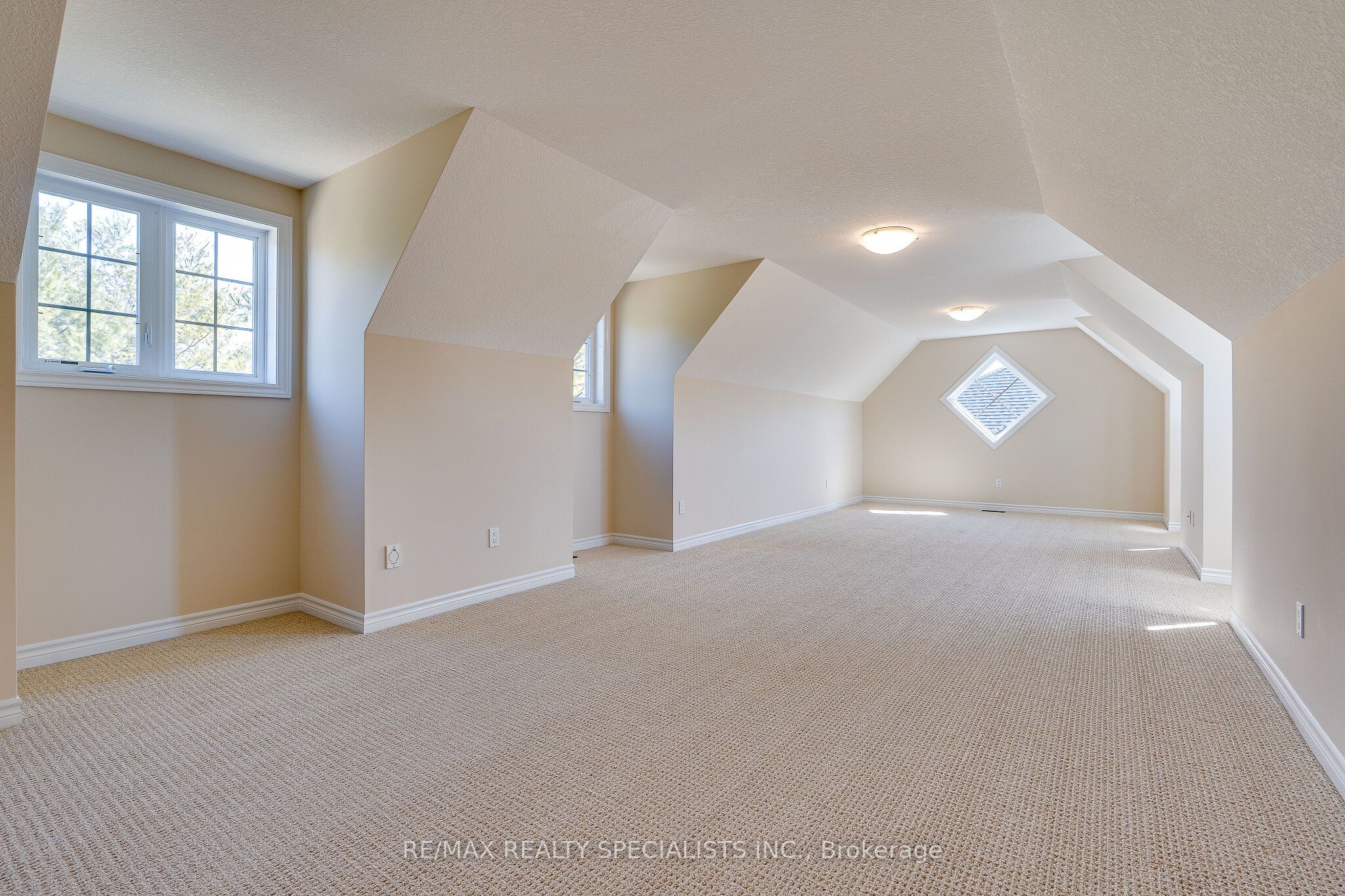3 Reddington Drive 2 Property Photo 32