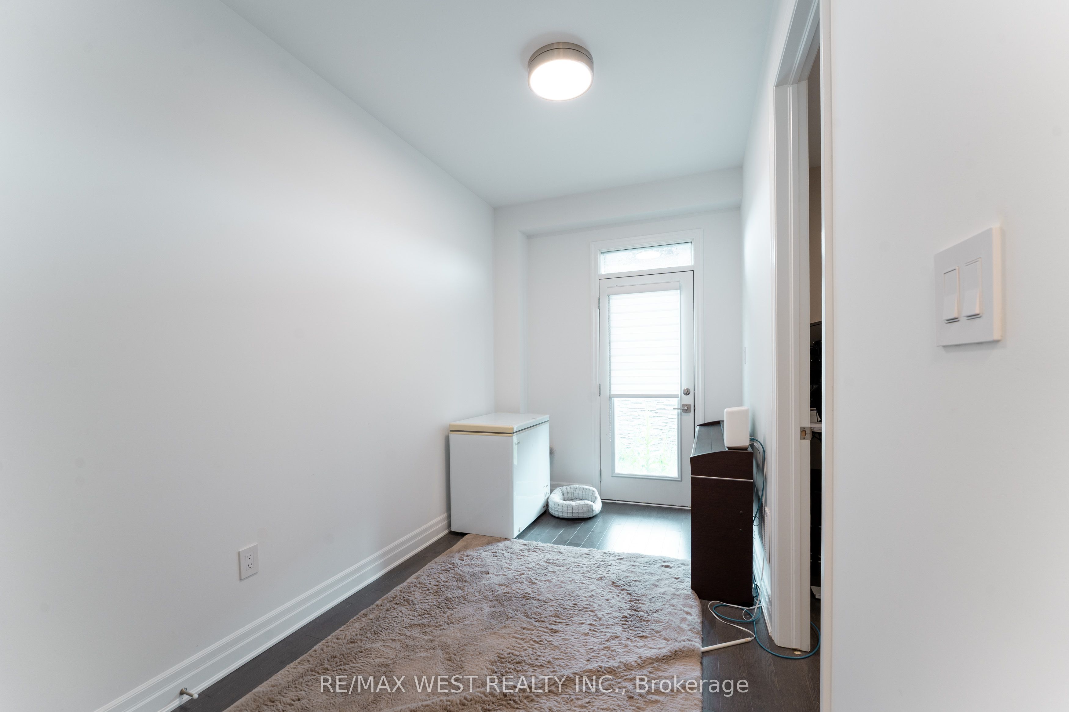 4124 Raybria Way Property Photo 6