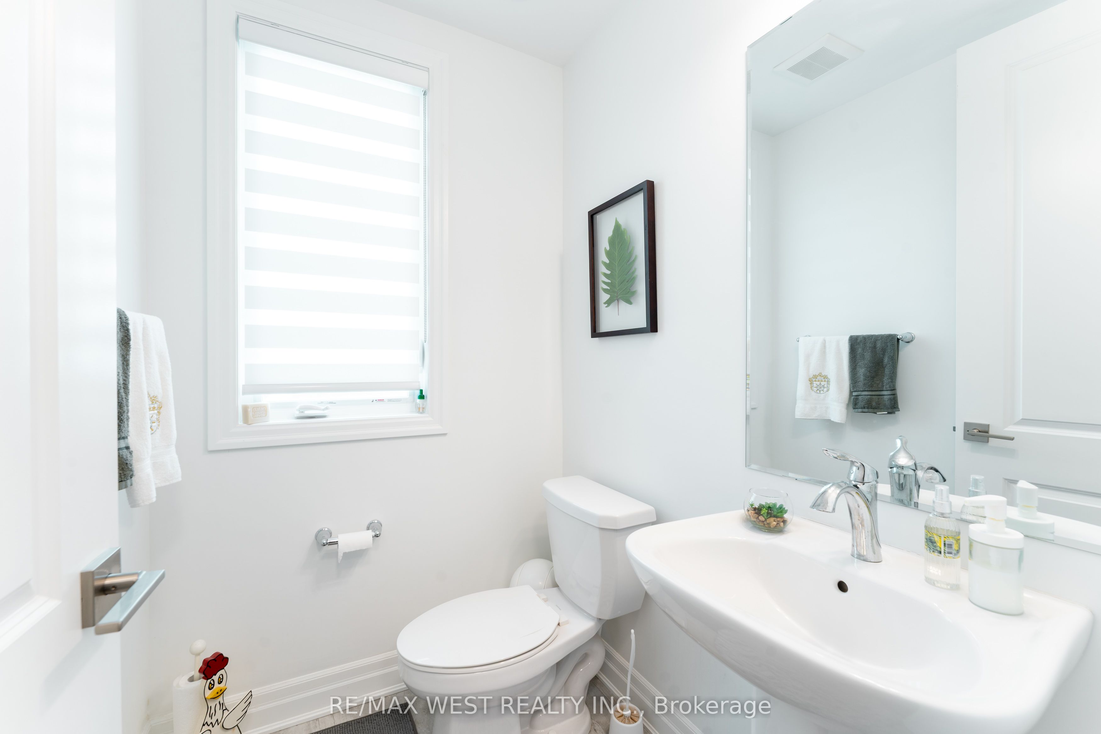 4124 Raybria Way Property Photo 13
