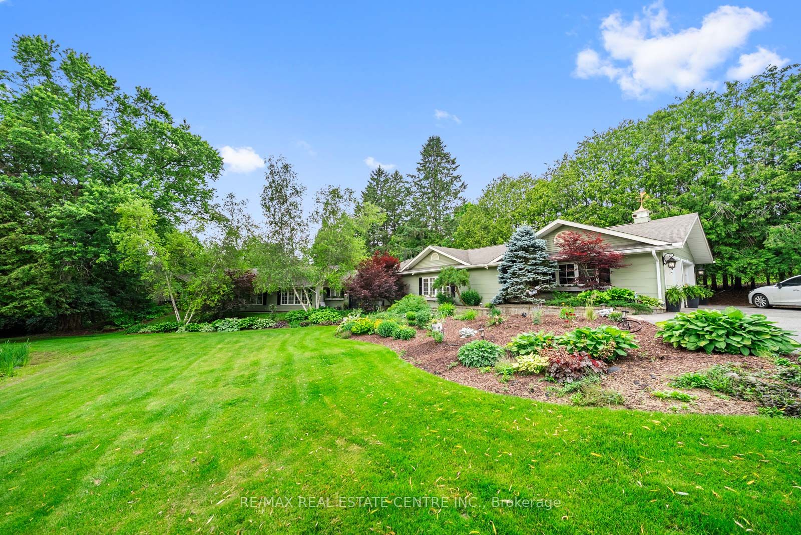 2 Cedar Drive Property Photo 9