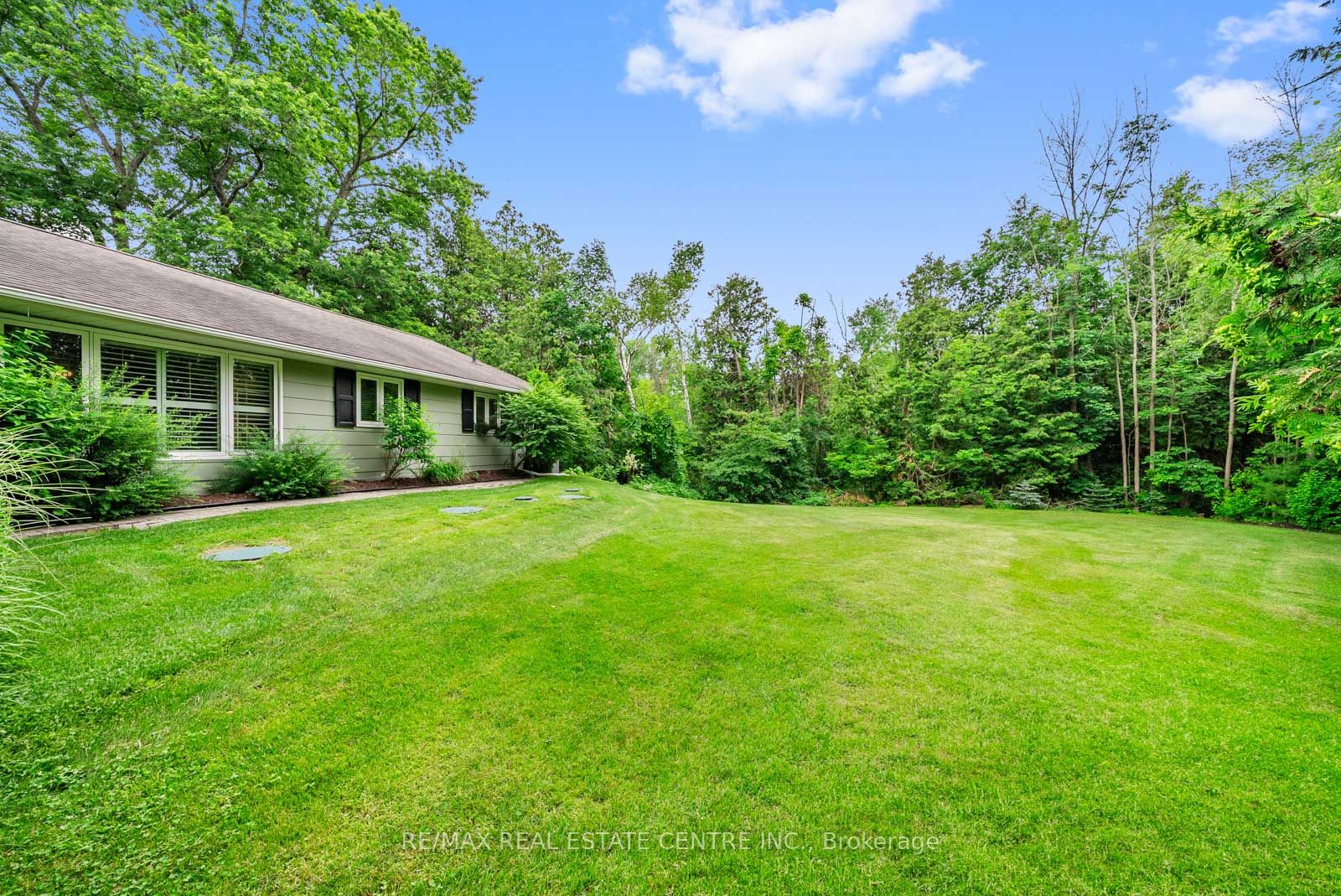 2 Cedar Drive Property Photo 18