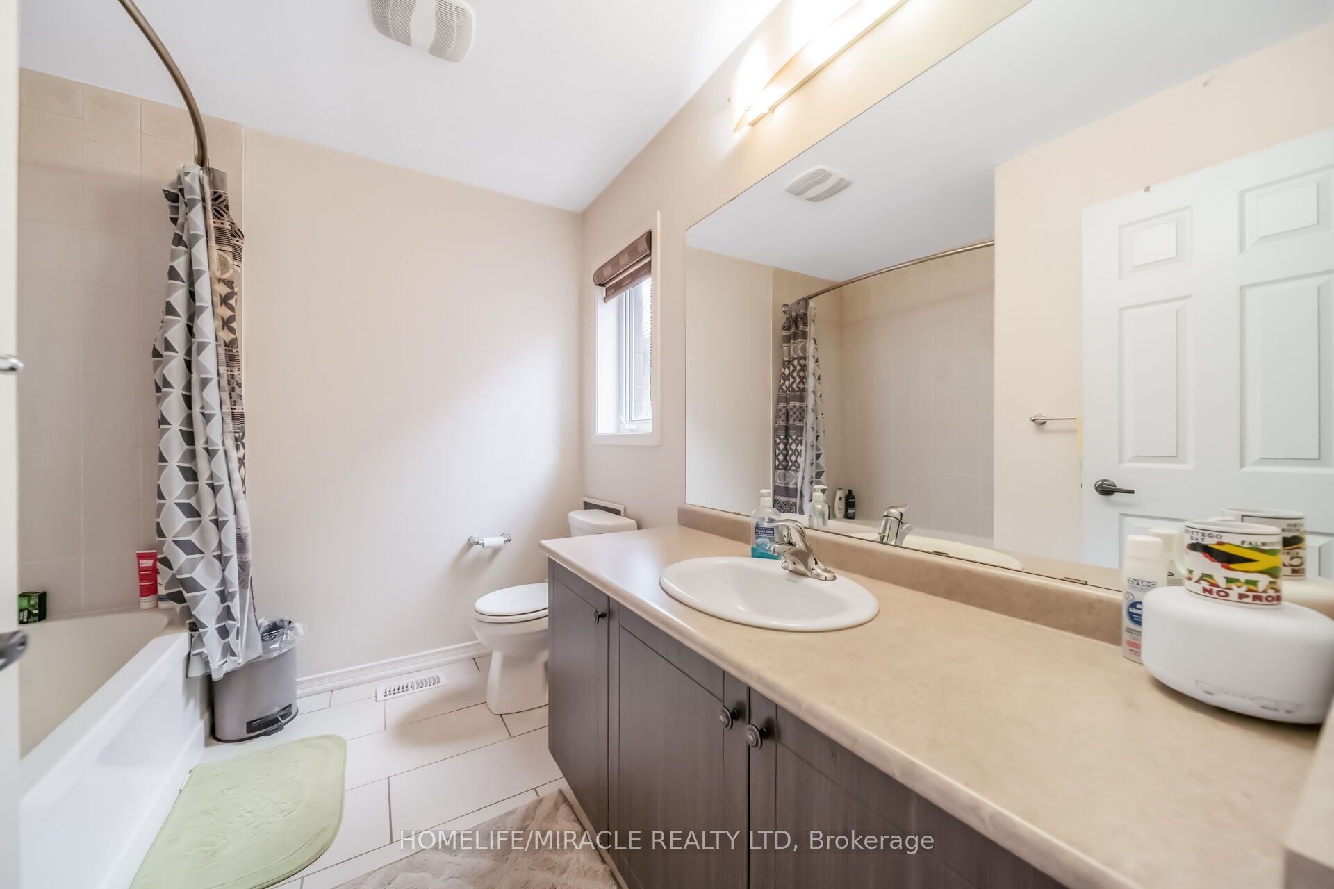 14 Abercrombie Crescent Property Photo 36