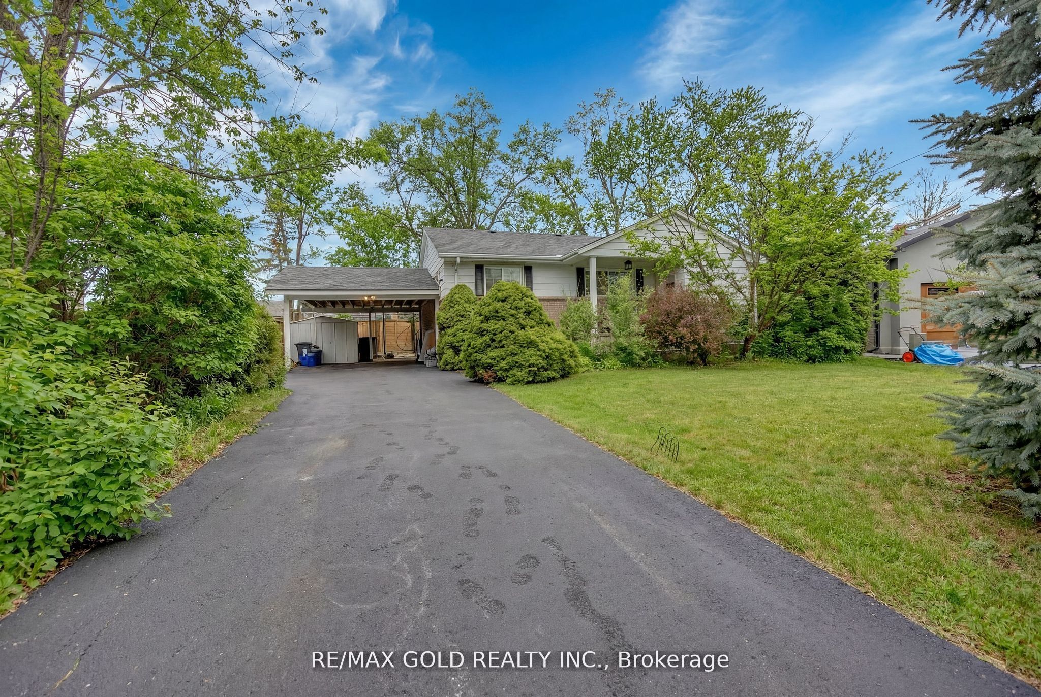 462 Samford Place Property Photo 1