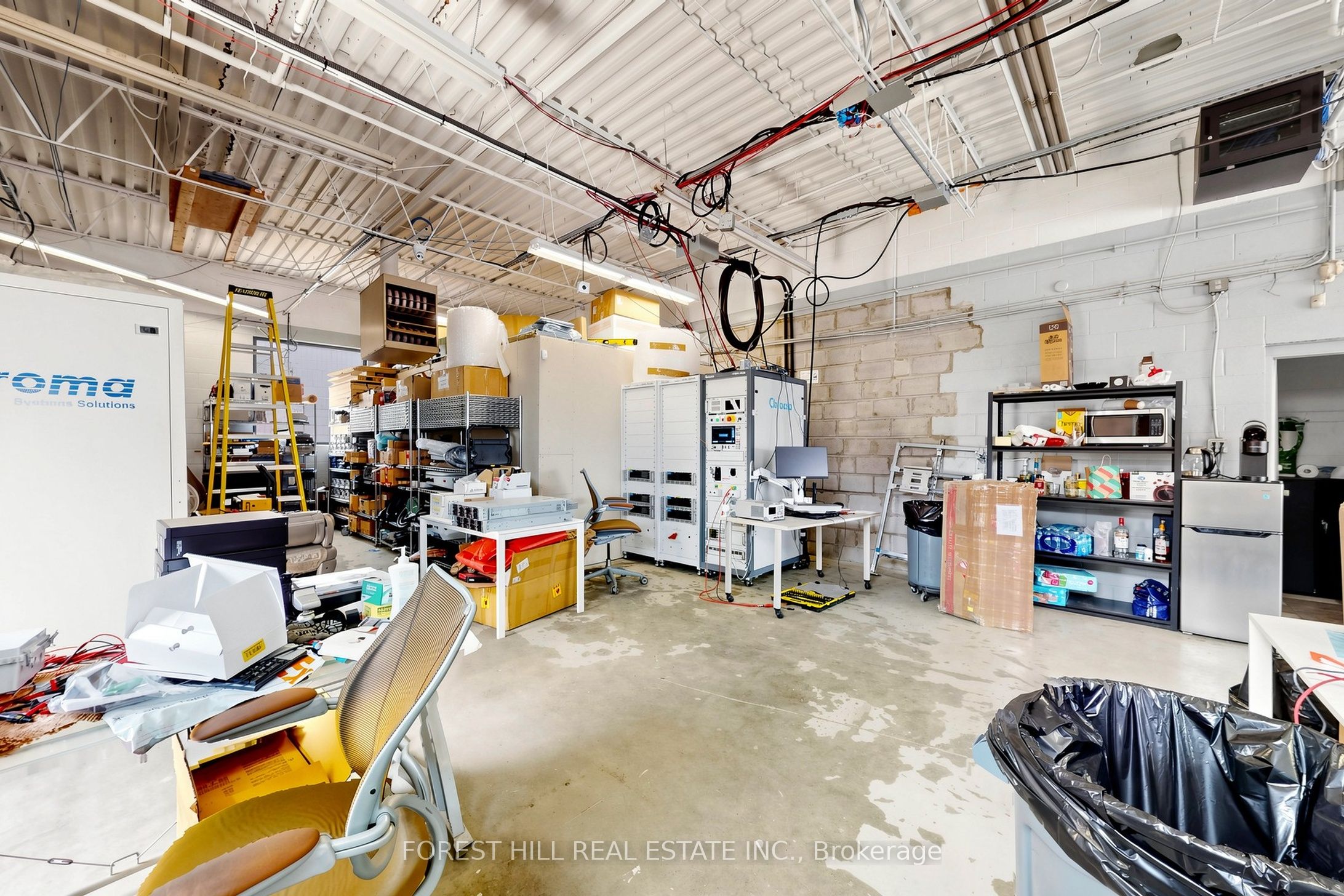 1502 Speers Road Property Photo 15