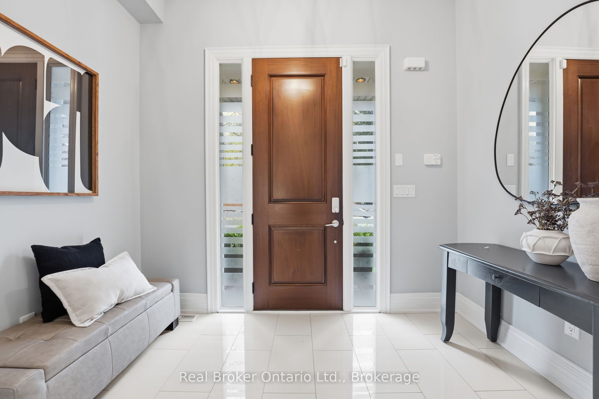 2541 Kate Common Property Photo 2
