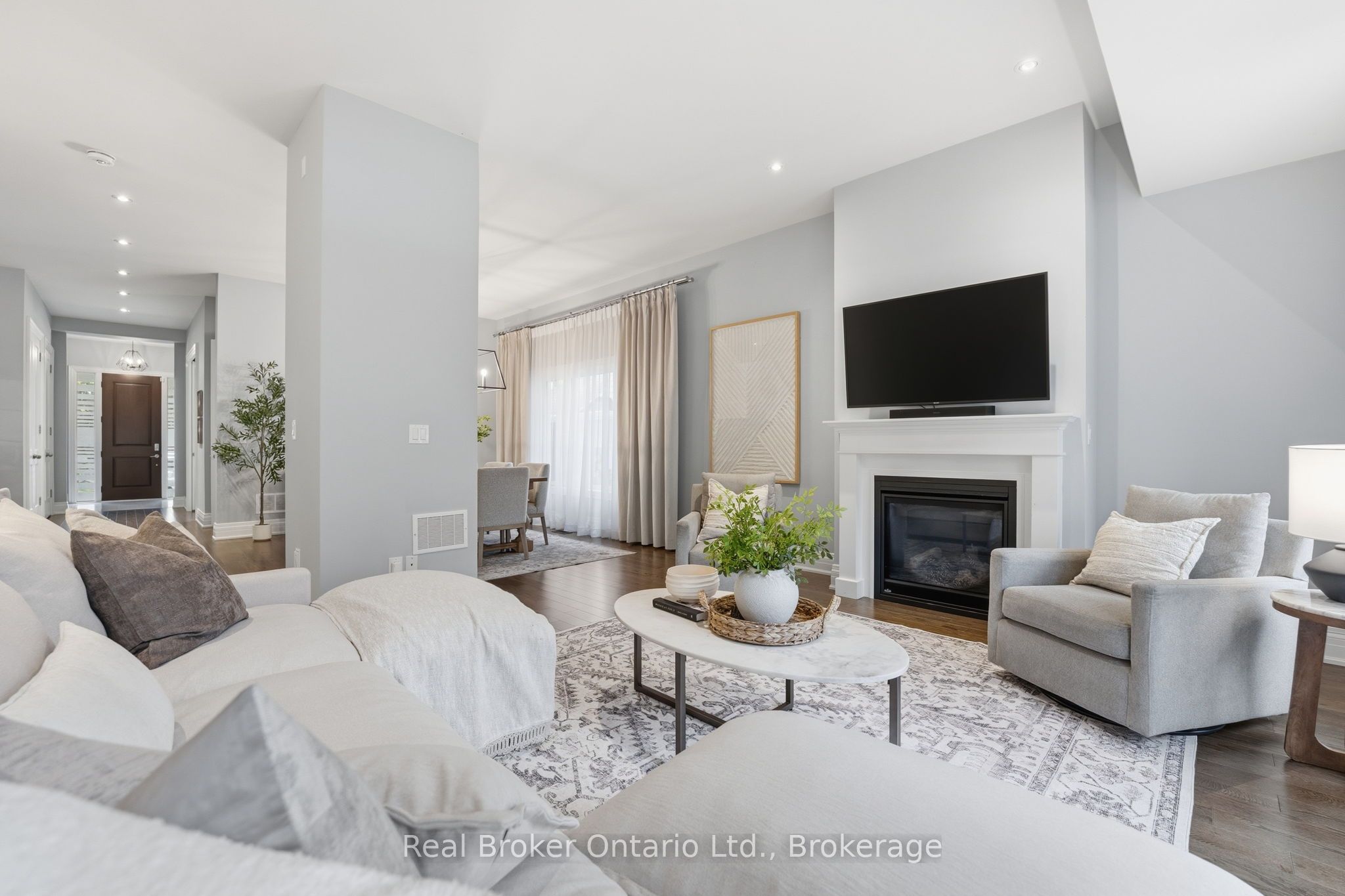 2541 Kate Common Property Photo 8
