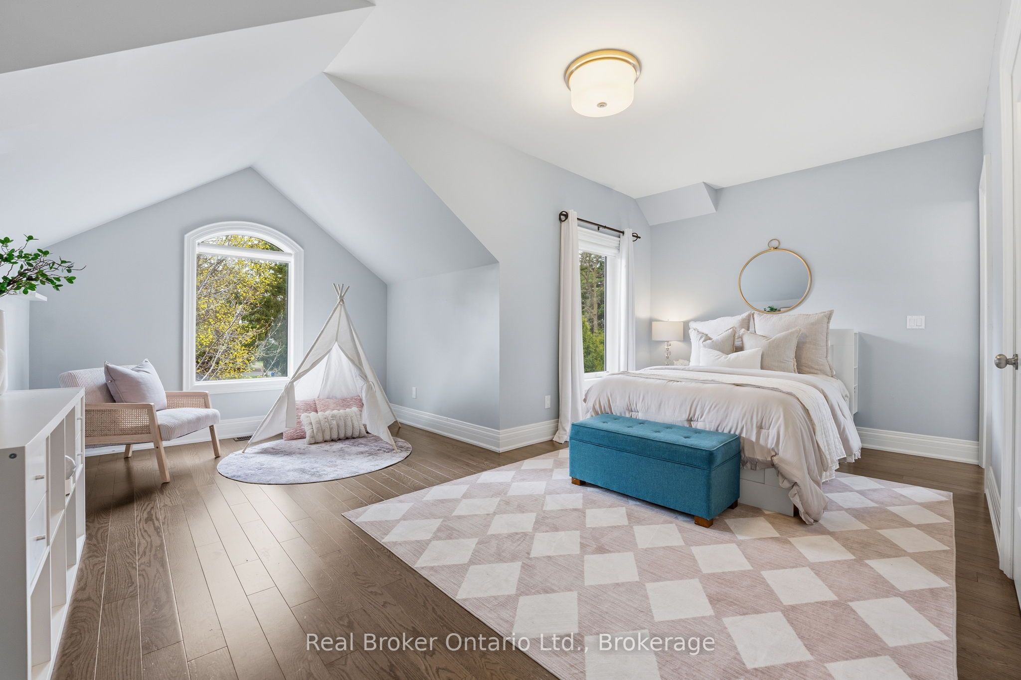 2541 Kate Common Property Photo 25