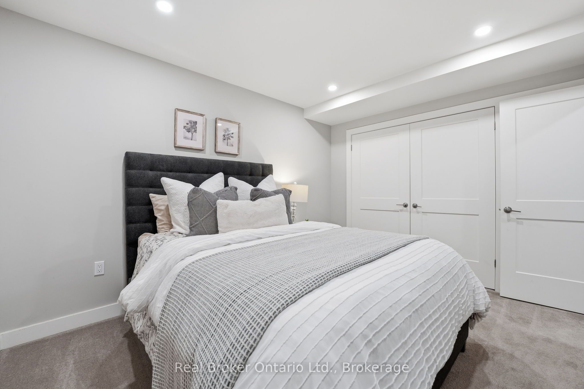 2541 Kate Common Property Photo 43