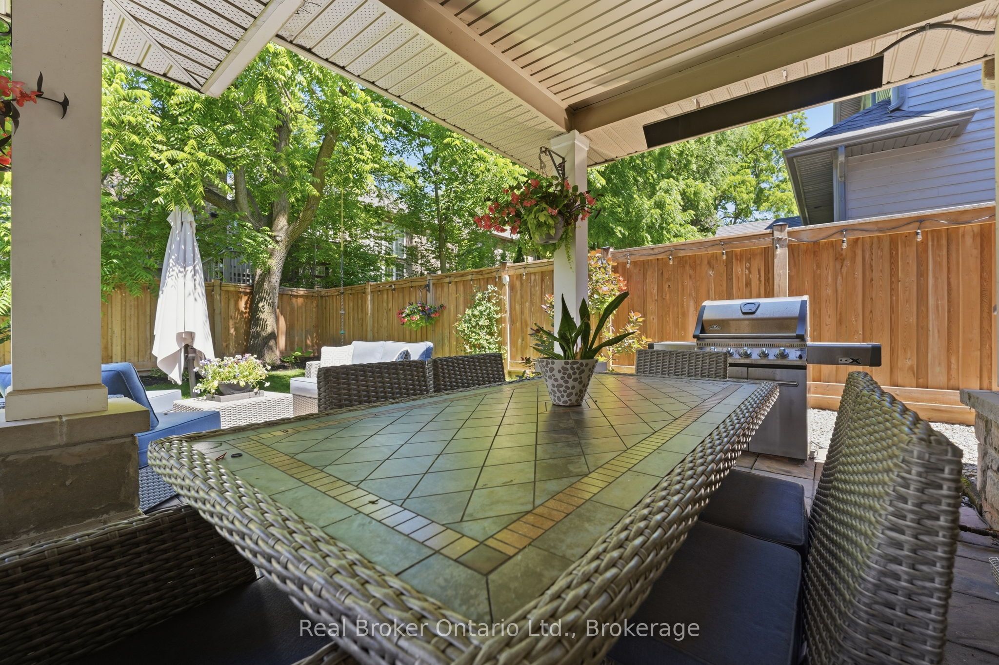 2541 Kate Common Property Photo 45