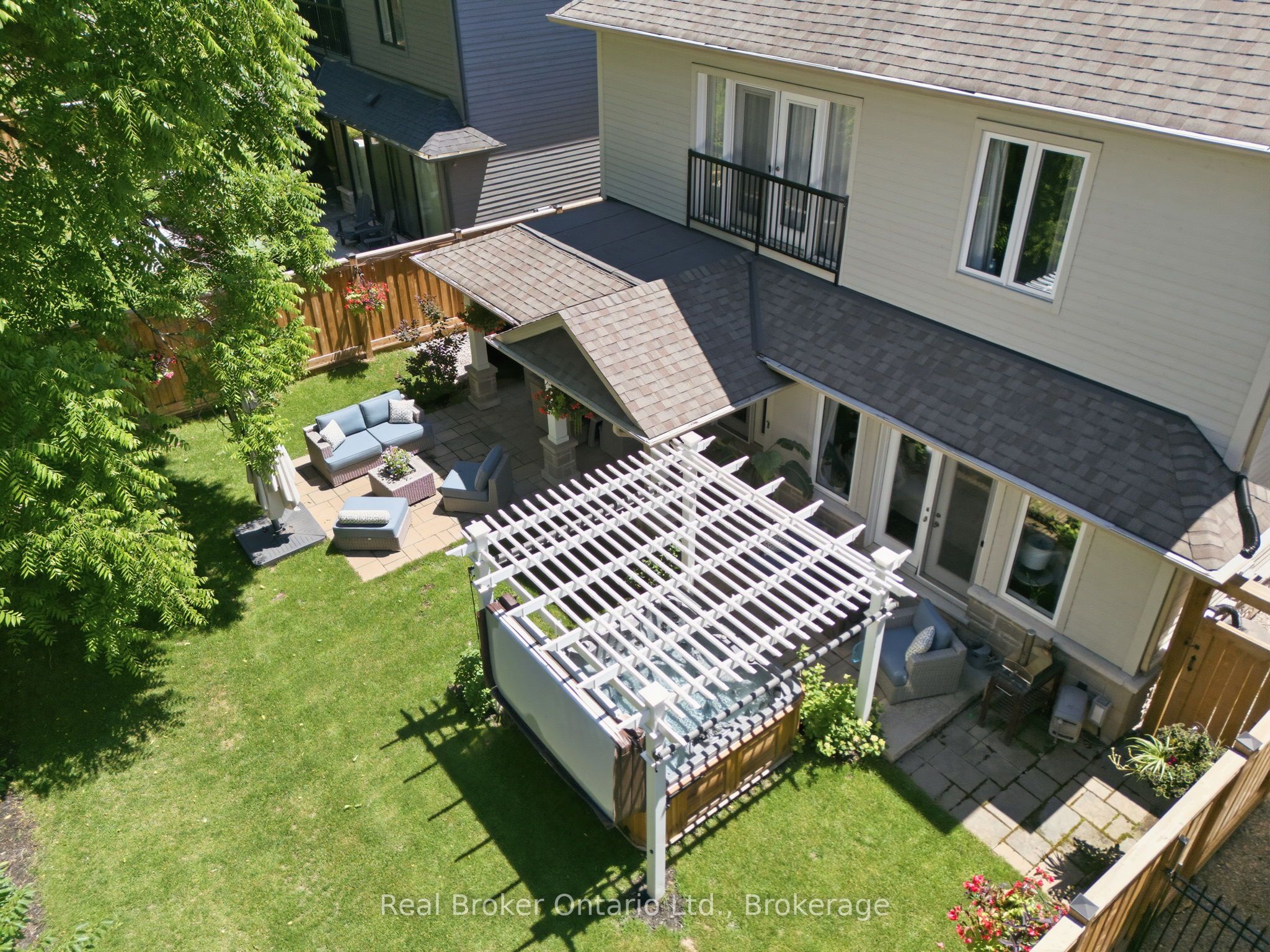 2541 Kate Common Property Photo 49