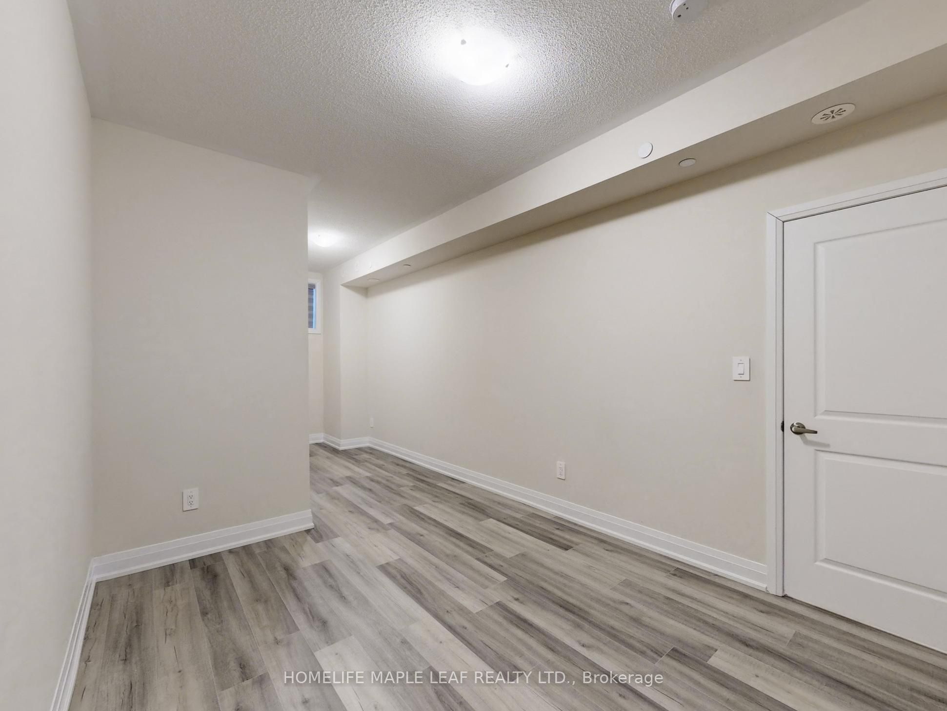 1569 Rose Way 124 Property Photo 17