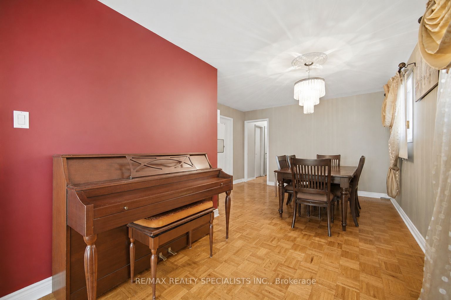 2571 Trident Avenue Property Photo 7