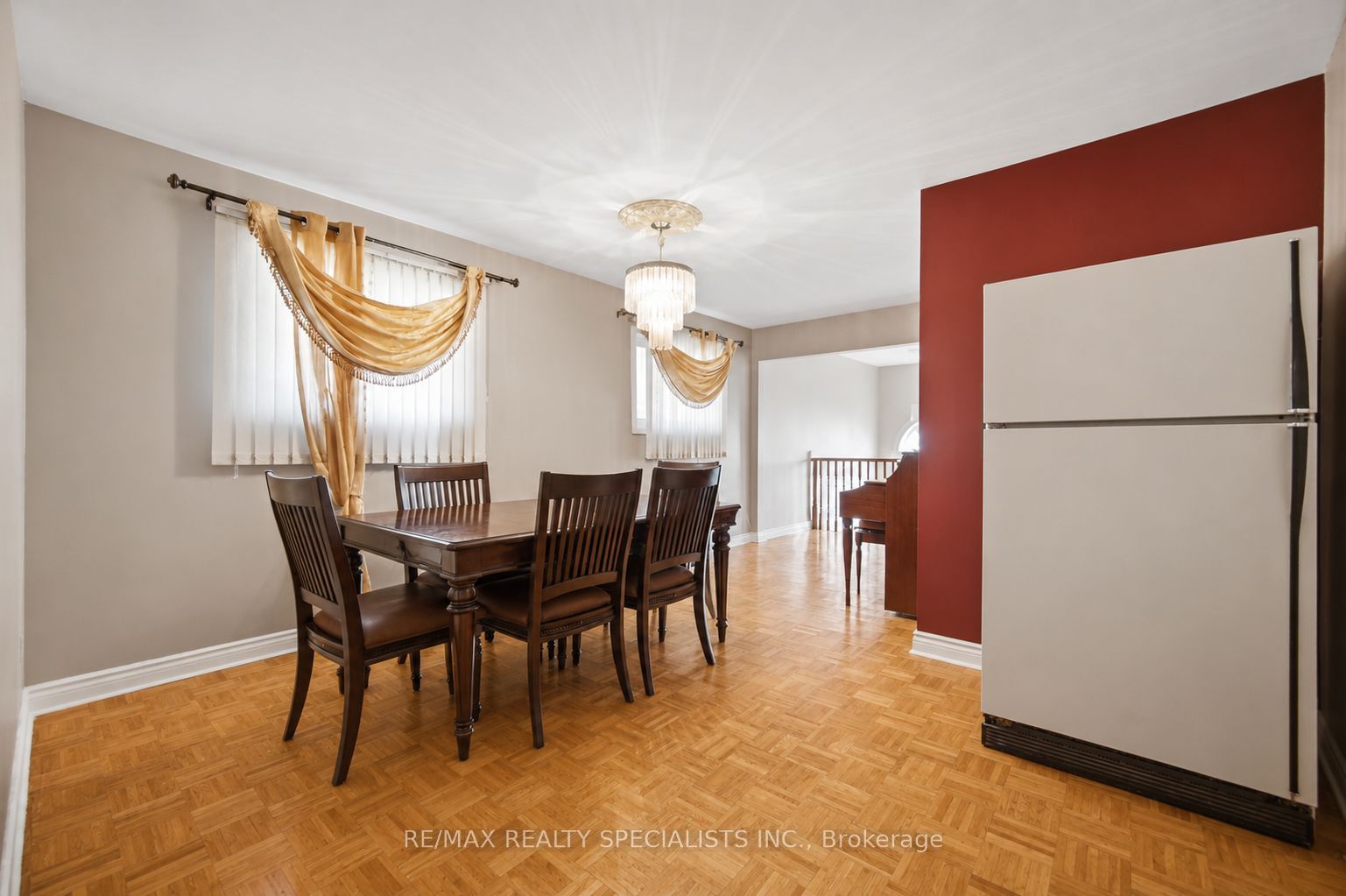 2571 Trident Avenue Property Photo 9