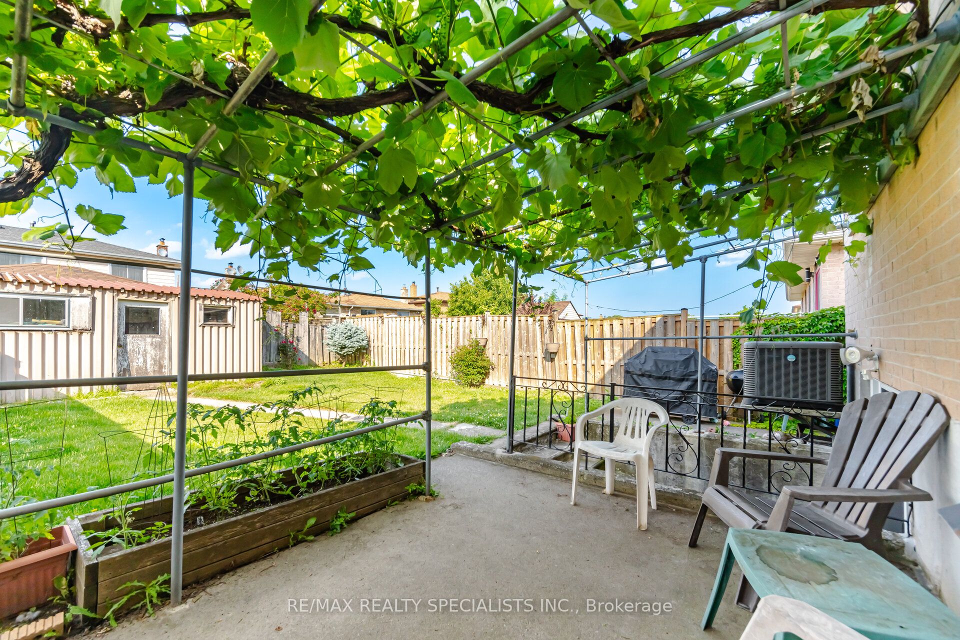 2571 Trident Avenue Property Photo 18