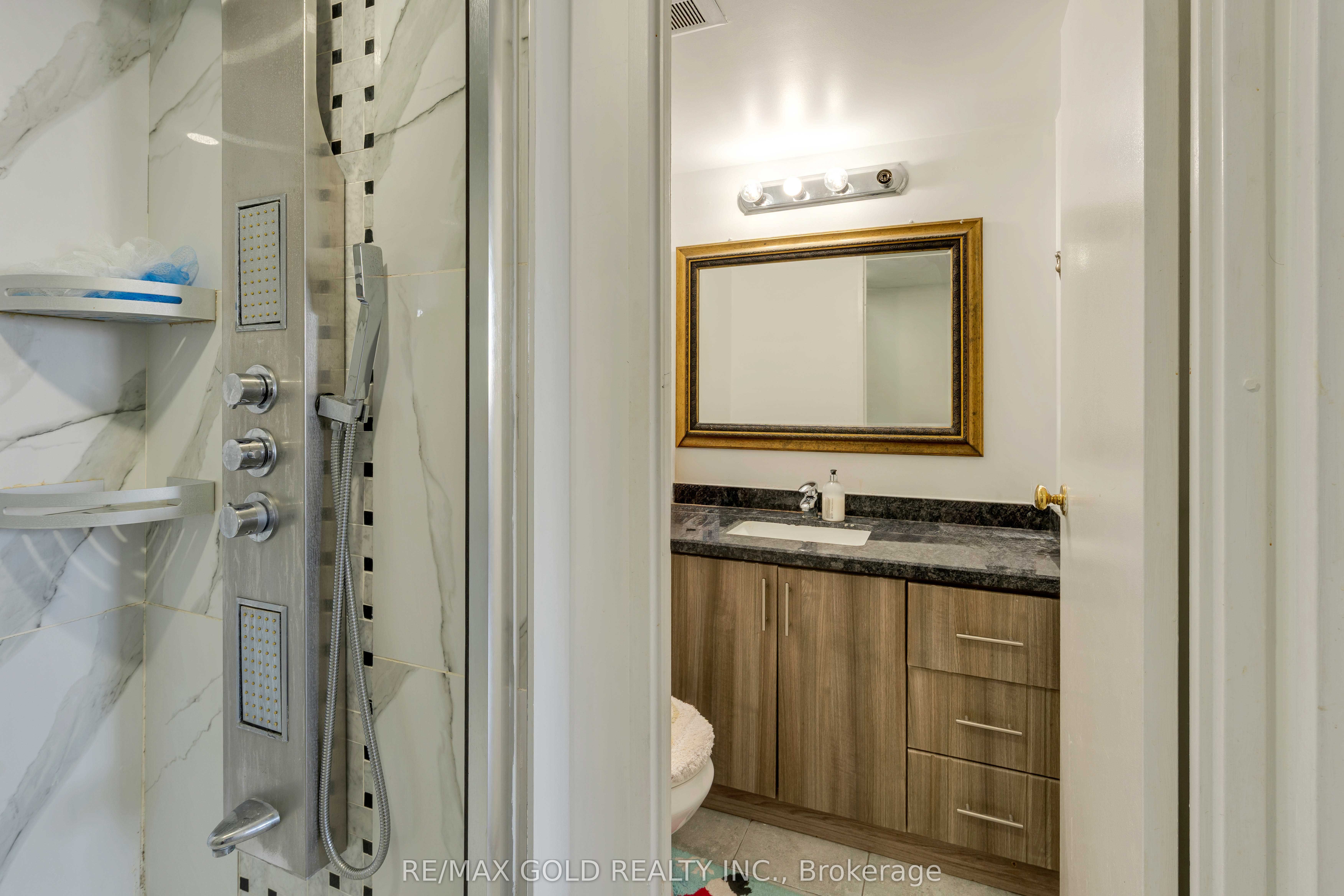 3700 Kaneff Crescent 2101 Property Photo 33
