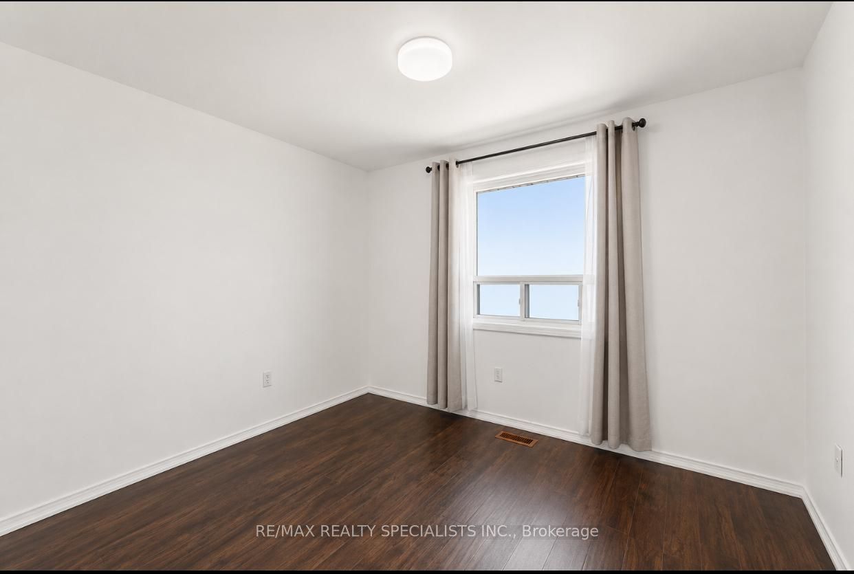 4886 Olde Base Line Road Property Photo 10