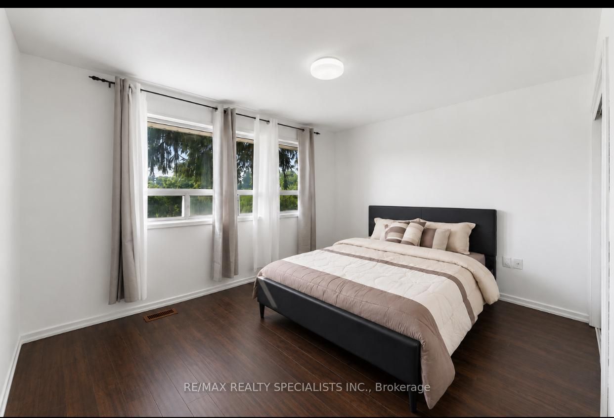 4886 Olde Base Line Road Property Photo 11