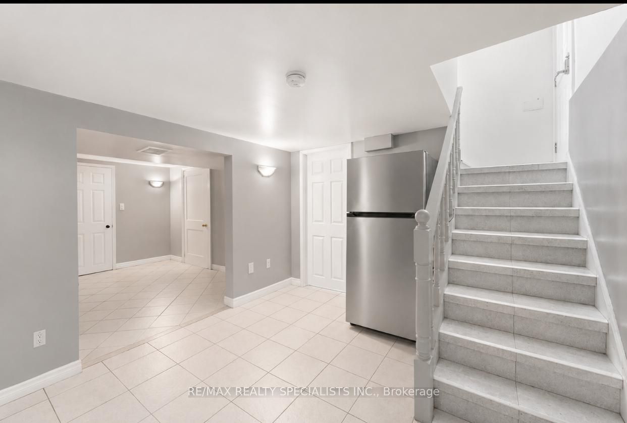 4886 Olde Base Line Road Property Photo 13