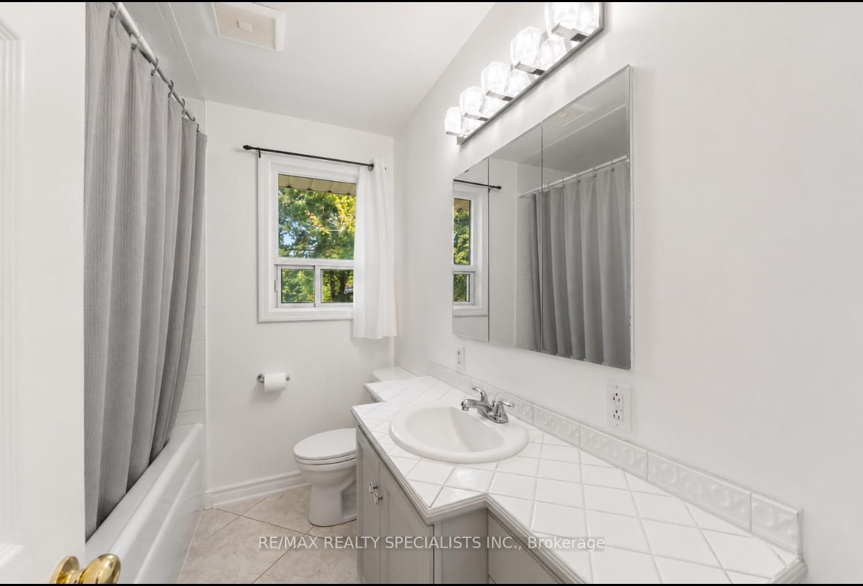 4886 Olde Base Line Road Property Photo 15