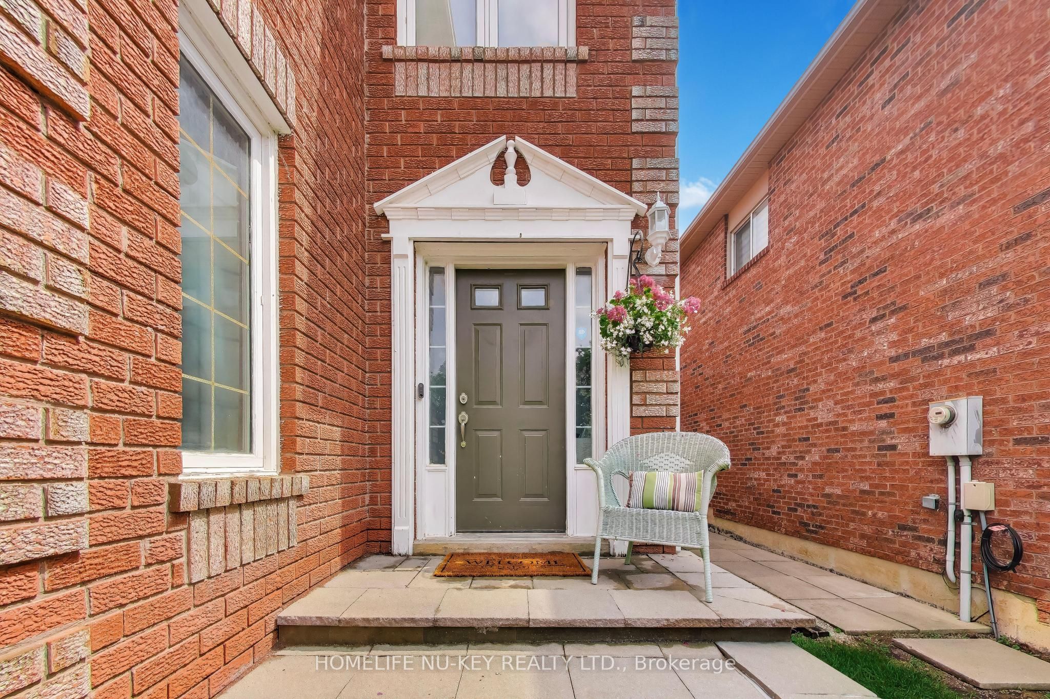 27 Lauchlin Crescent Property Photo 3