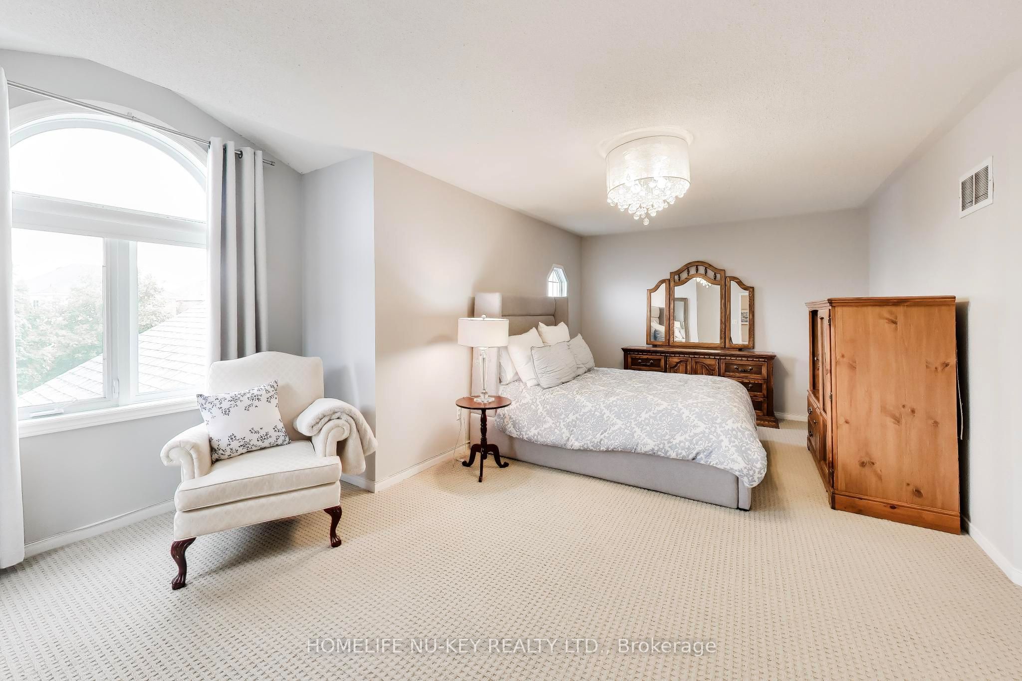 27 Lauchlin Crescent Property Photo 22