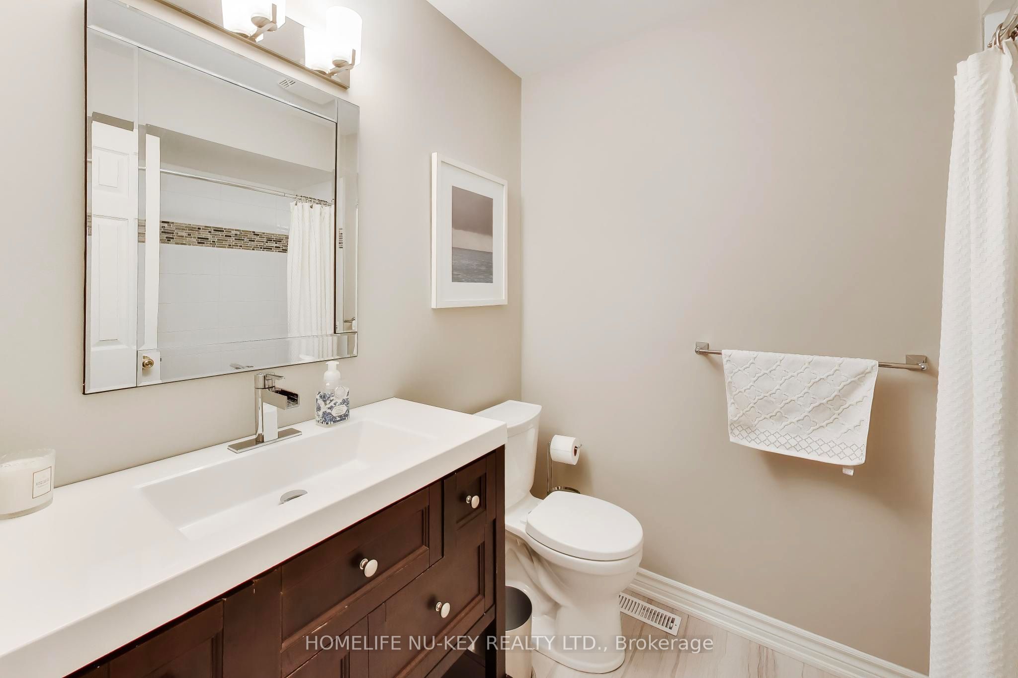 27 Lauchlin Crescent Property Photo 32