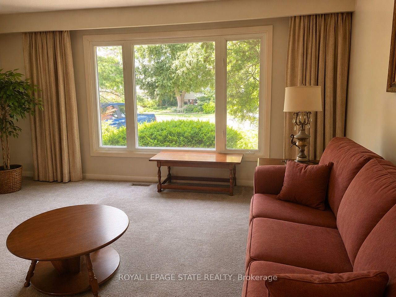 1199 Nottingham Avenue Property Photo 8