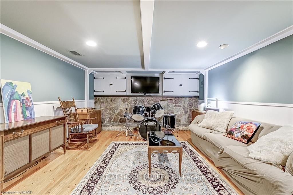 3021 Lakeshore Road Property Photo 35