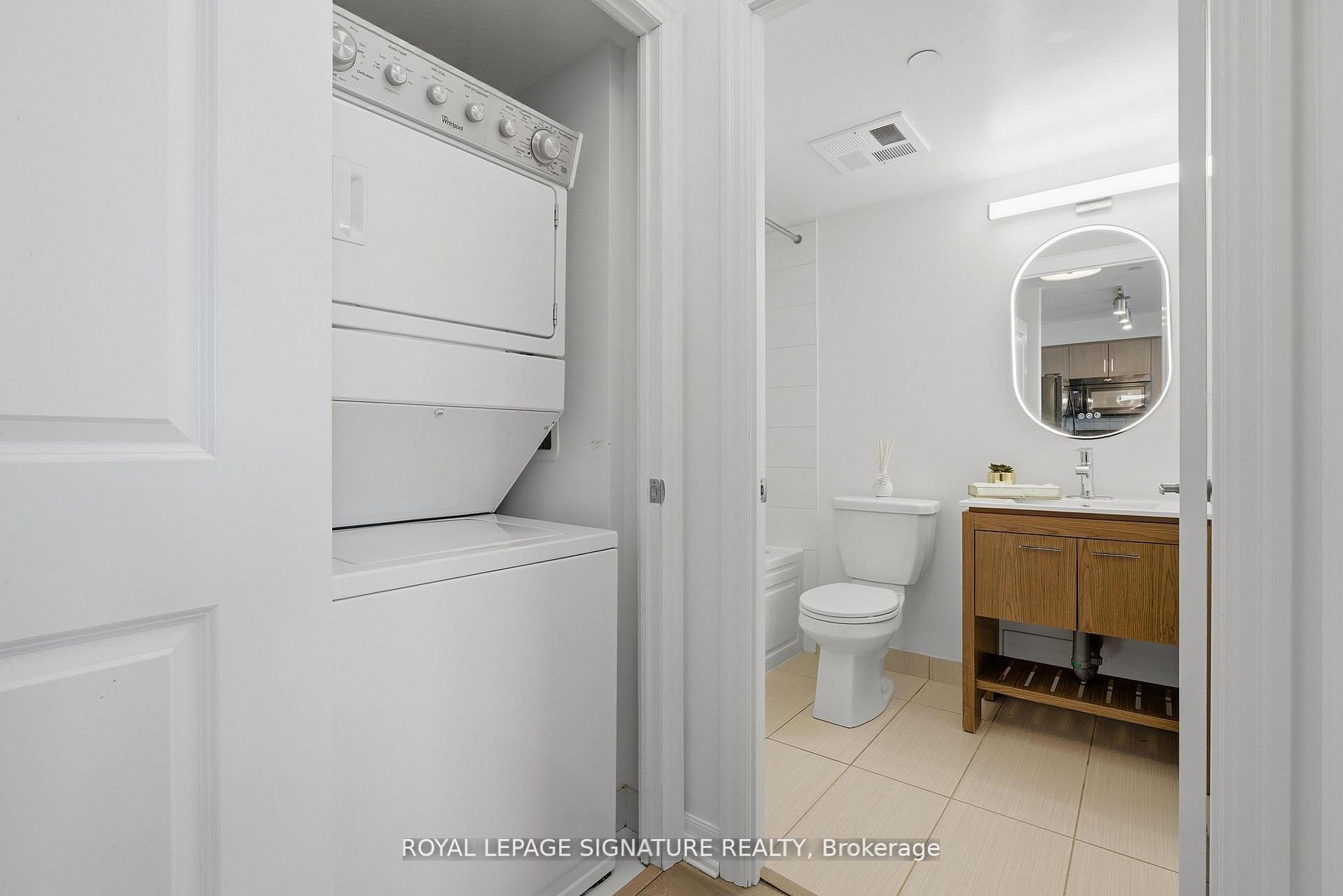 80 Esther Lorrie Drive 1116 Property Photo 15