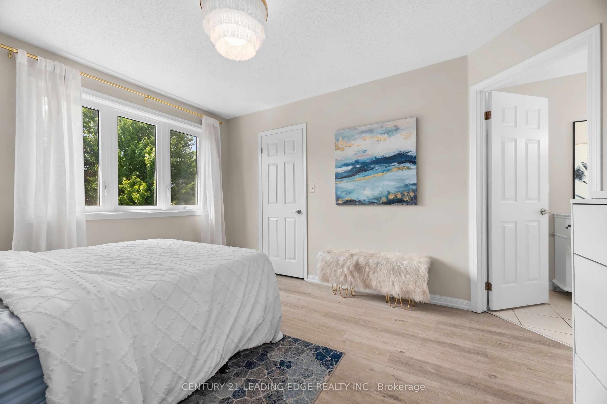 1113 Hepburn Road Property Photo 19
