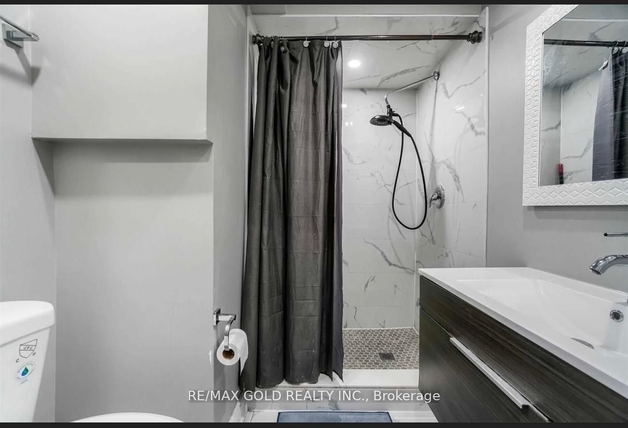 66 Zelda Road Property Photo 11
