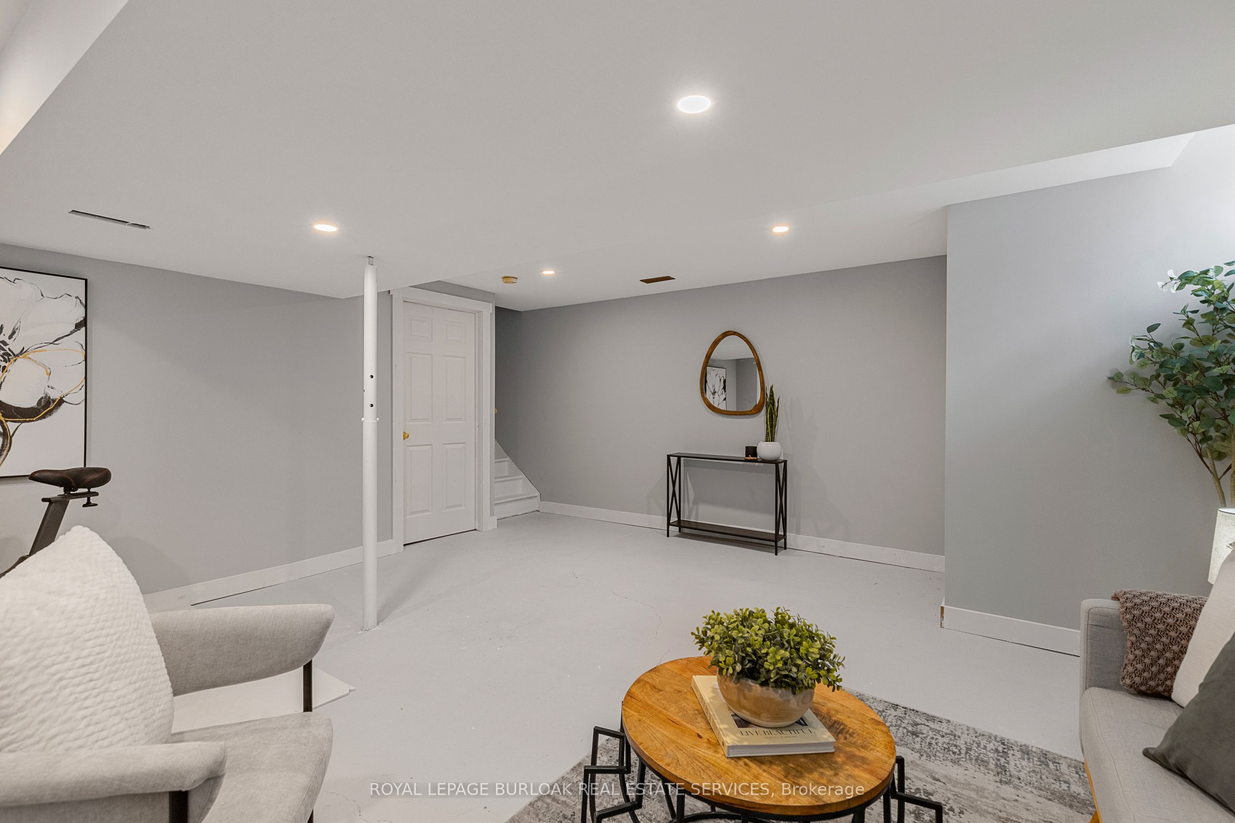 130 Robert Street 32 Property Photo 27