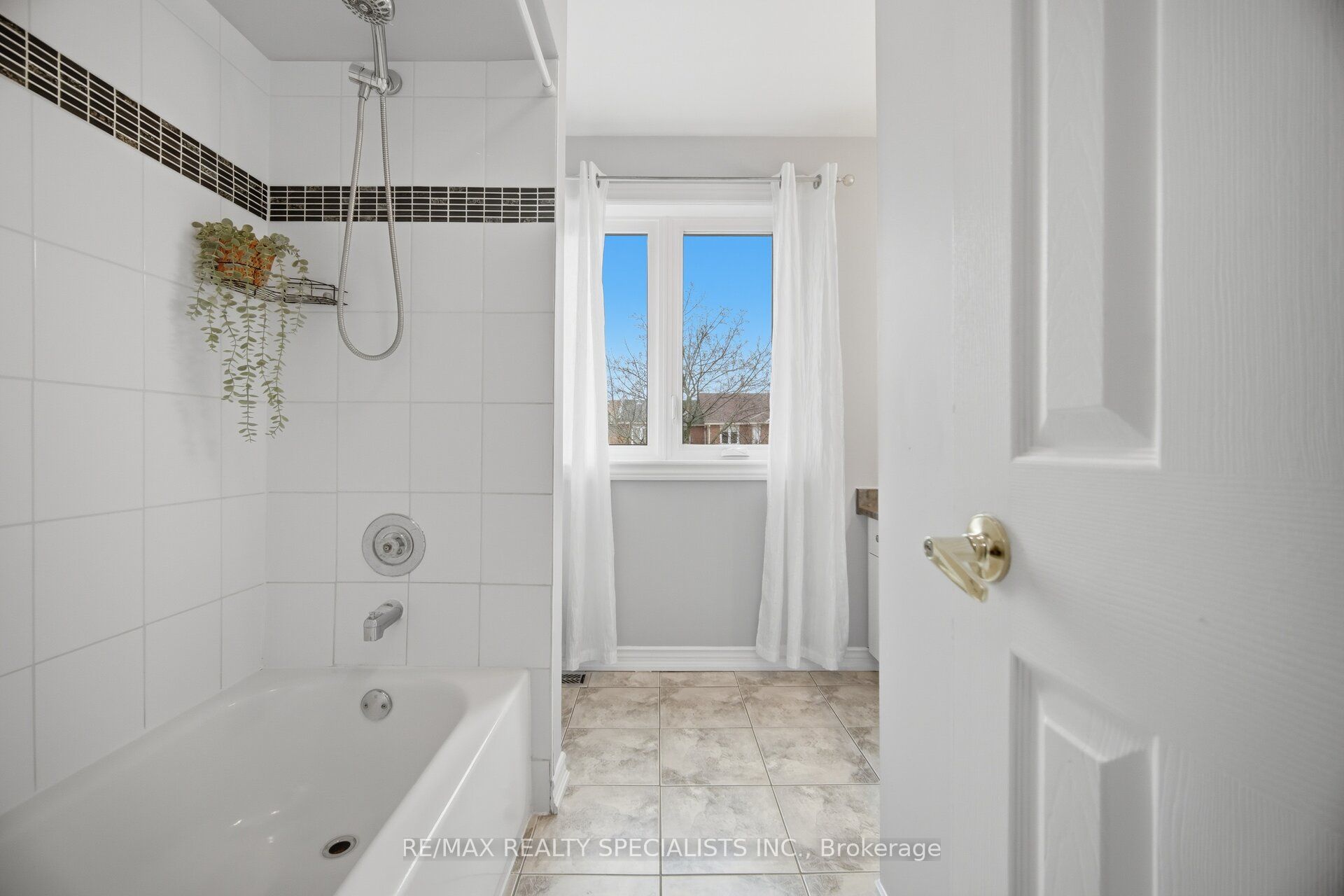 69 Wood Circle Property Photo 18