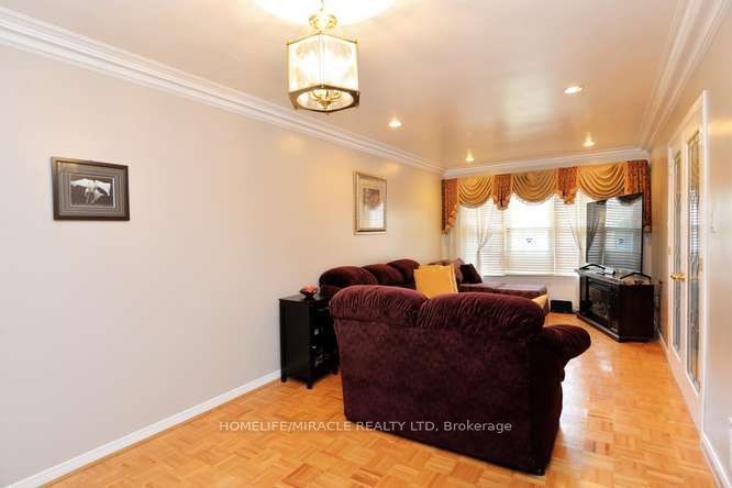 7 Cutters Crescent Property Photo 14