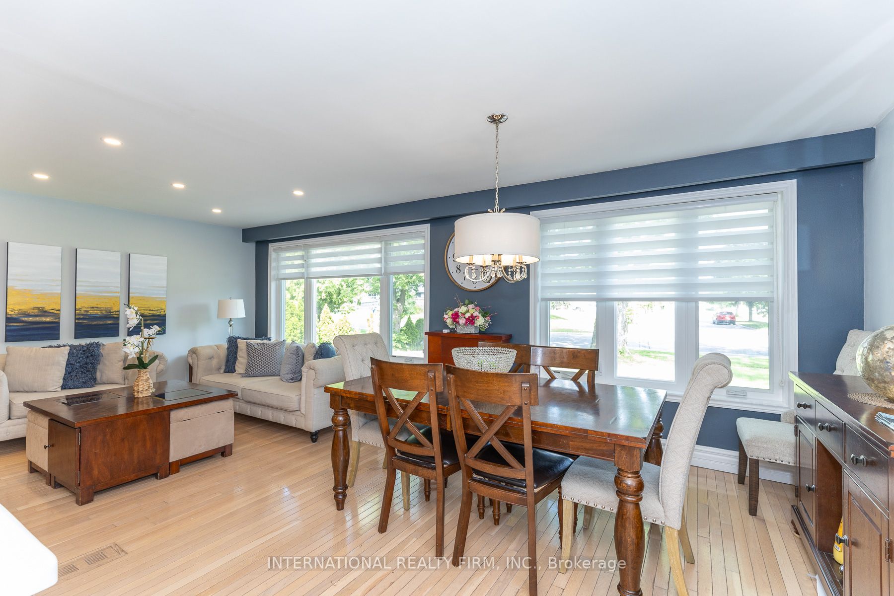2528 Truscott Drive Property Photo 8