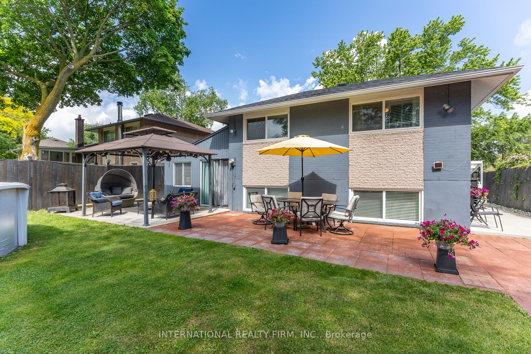 2528 Truscott Drive Property Photo 28