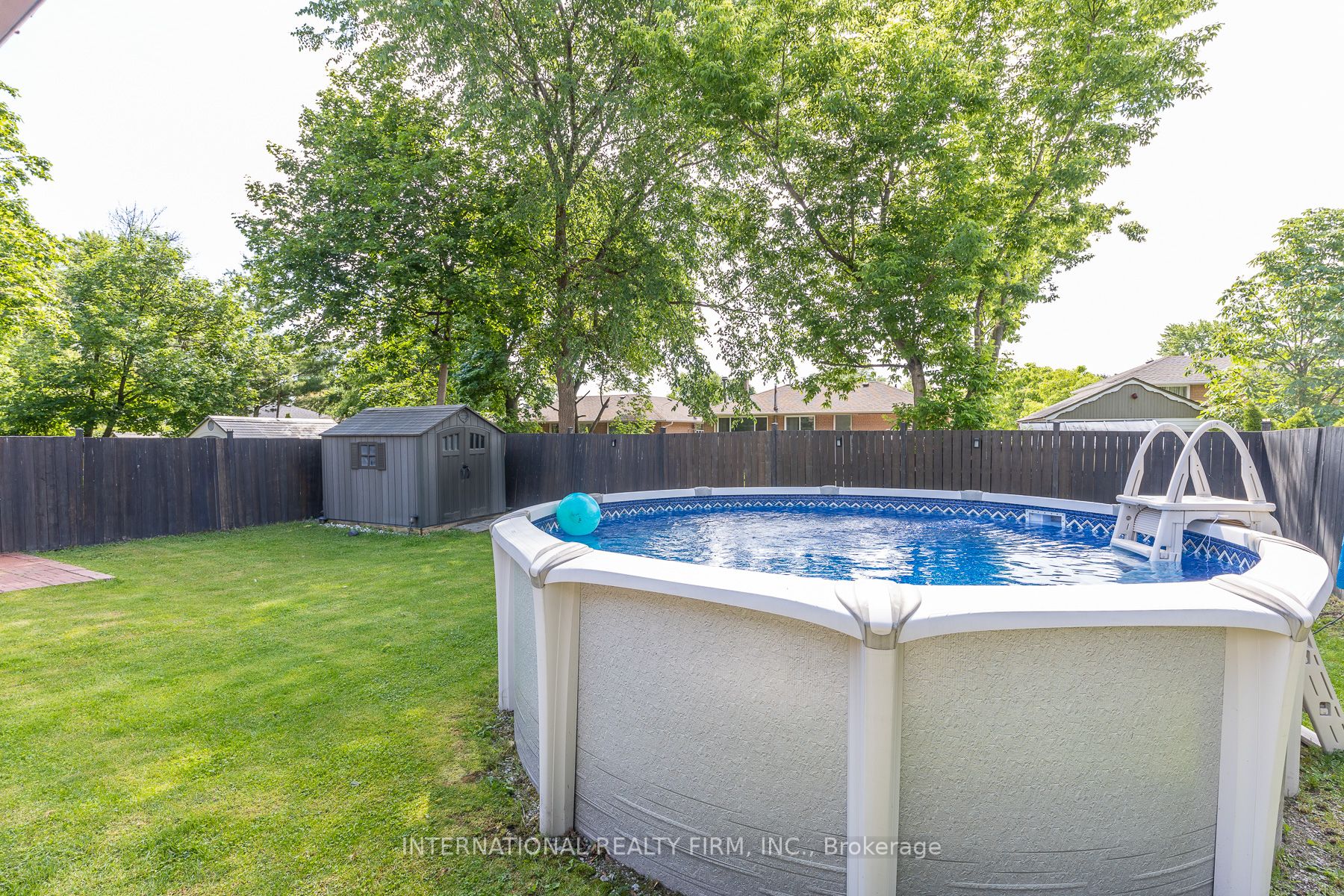 2528 Truscott Drive Property Photo 32